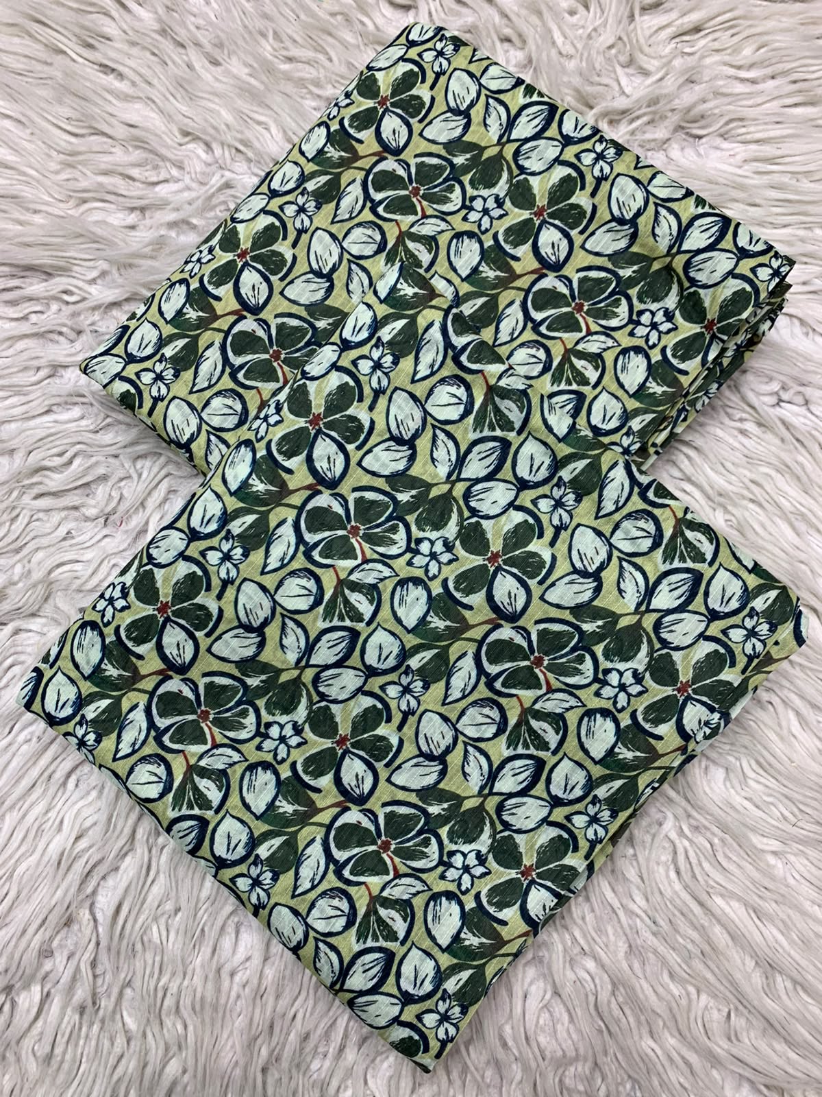 2Pc Baroque Bana Dora Print Lawn Suit Vol-3222