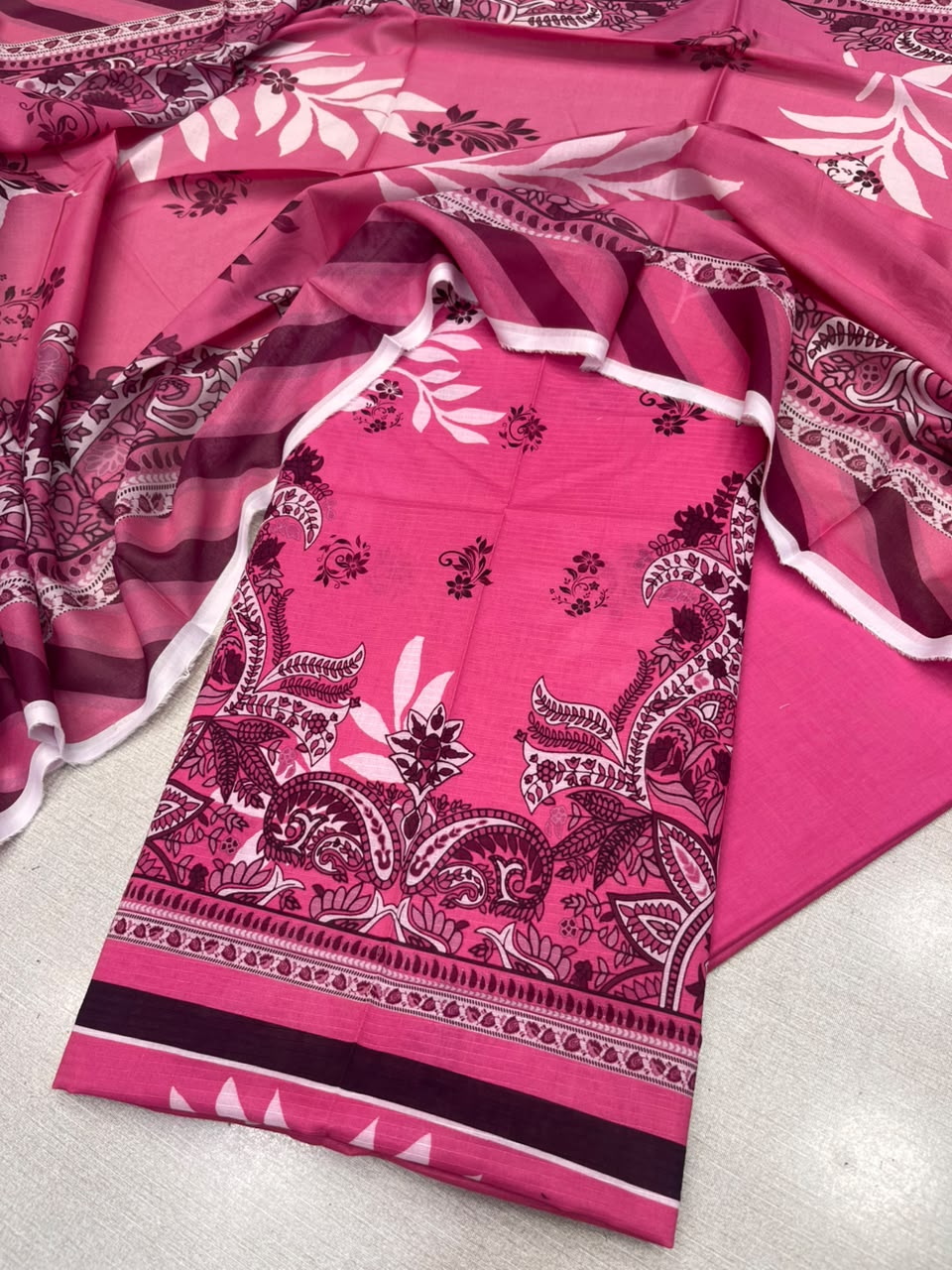 3Pc Bana Dora Lawn Unstitched Suit 14