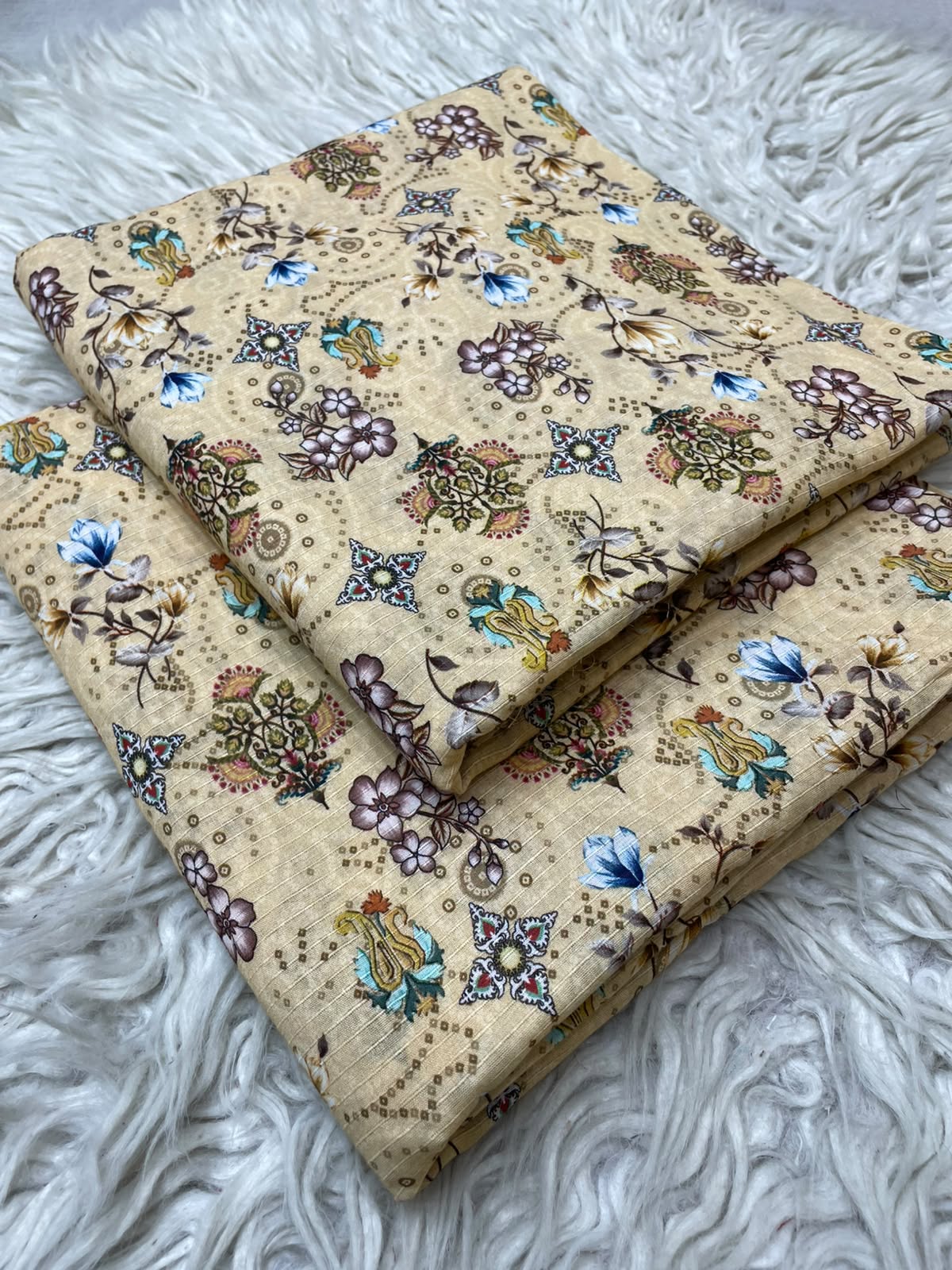 2Pc Same Printed Lawn Suit 495