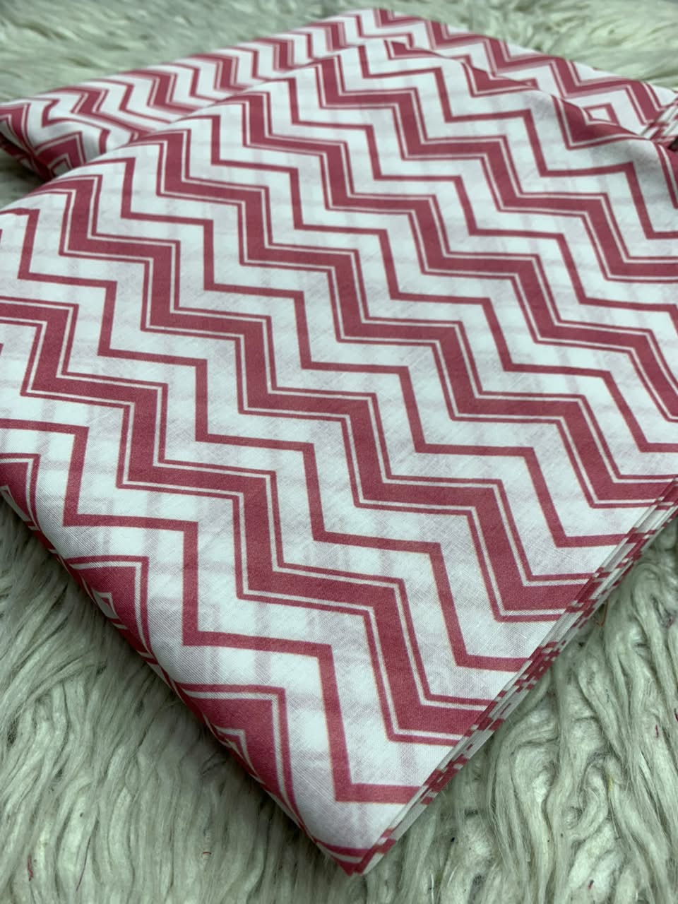 2Pc Same Printed Lawn 3229
