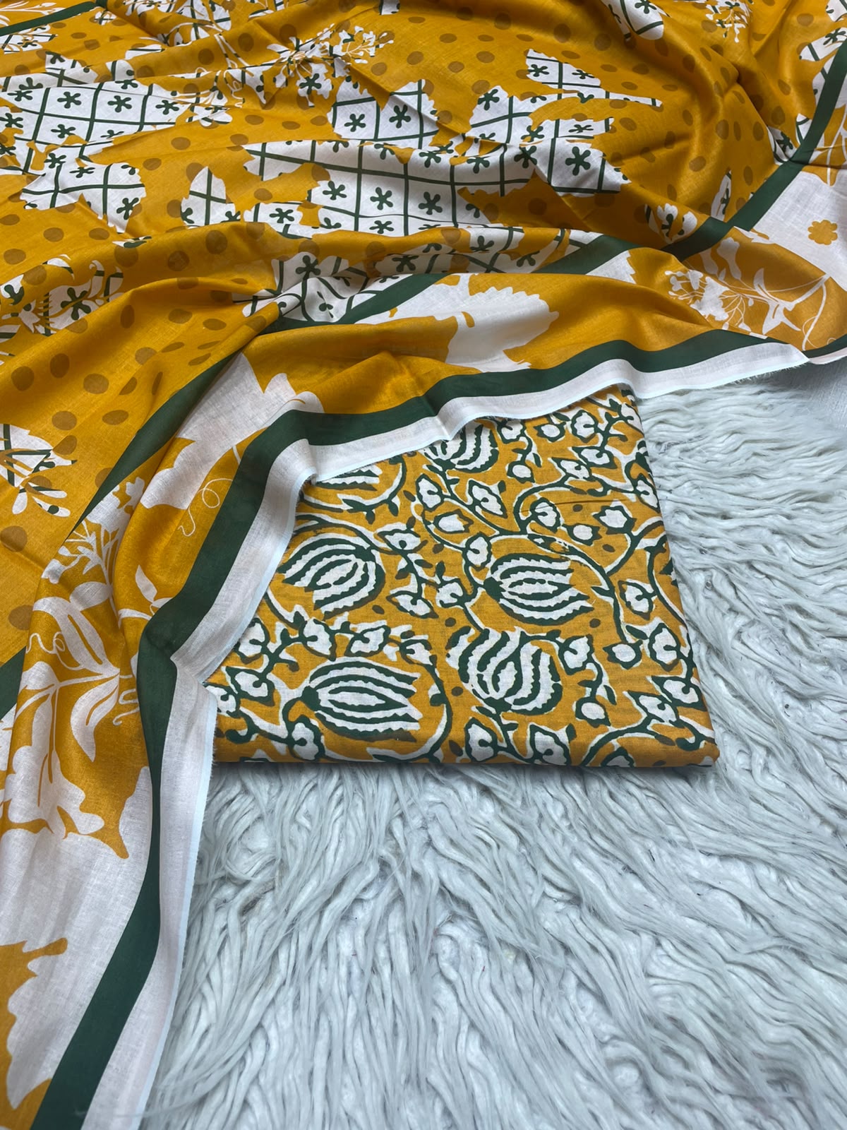 3Pc Same Digital Printed Lawn Suit 15