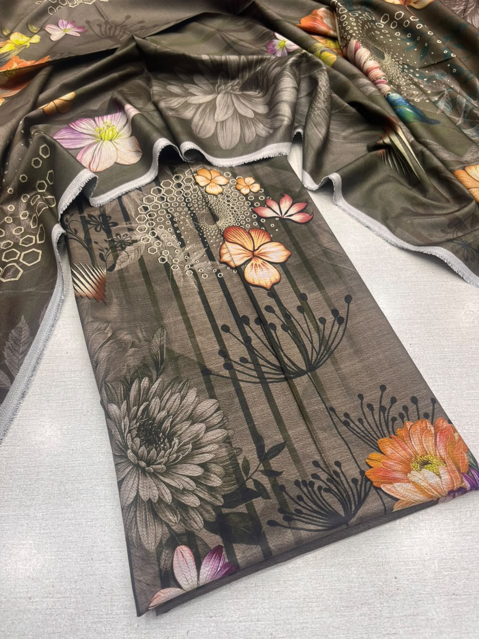 2Pc Slub Dhanak Kameez & Dupatta Unstitched Suit 76