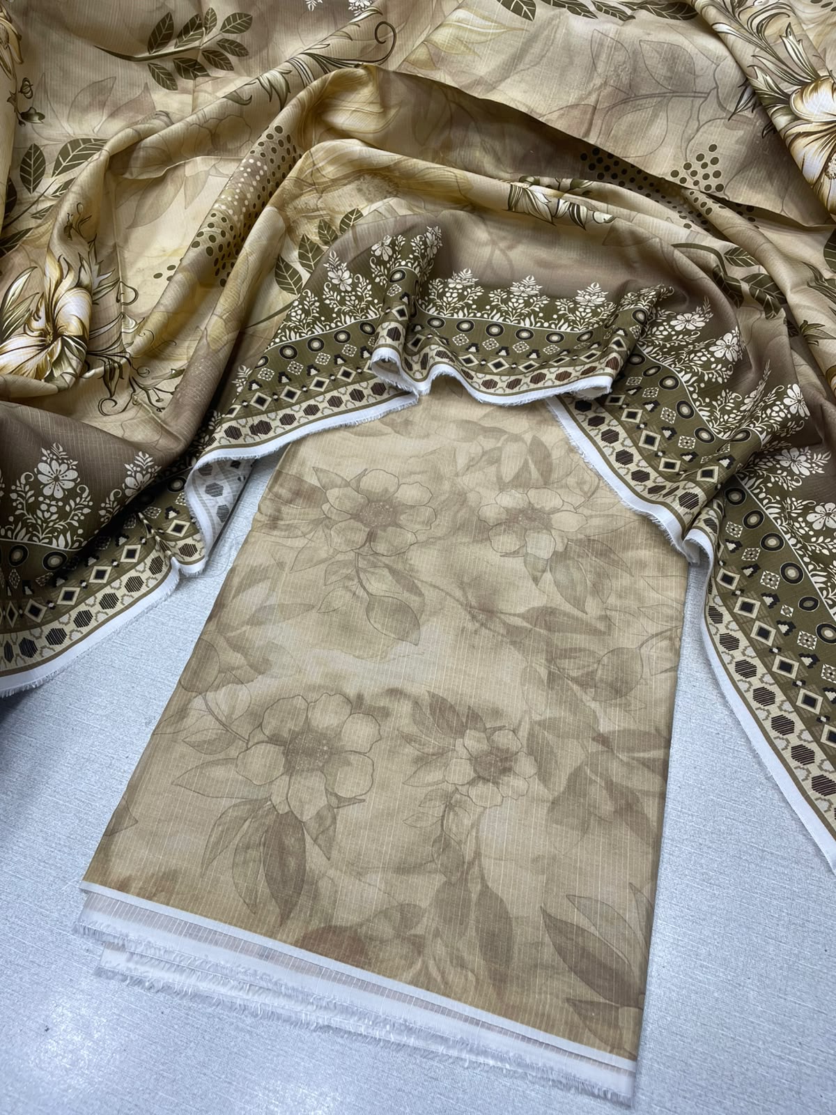 2Pc Staple Viscose Kameez & Dupatta 64