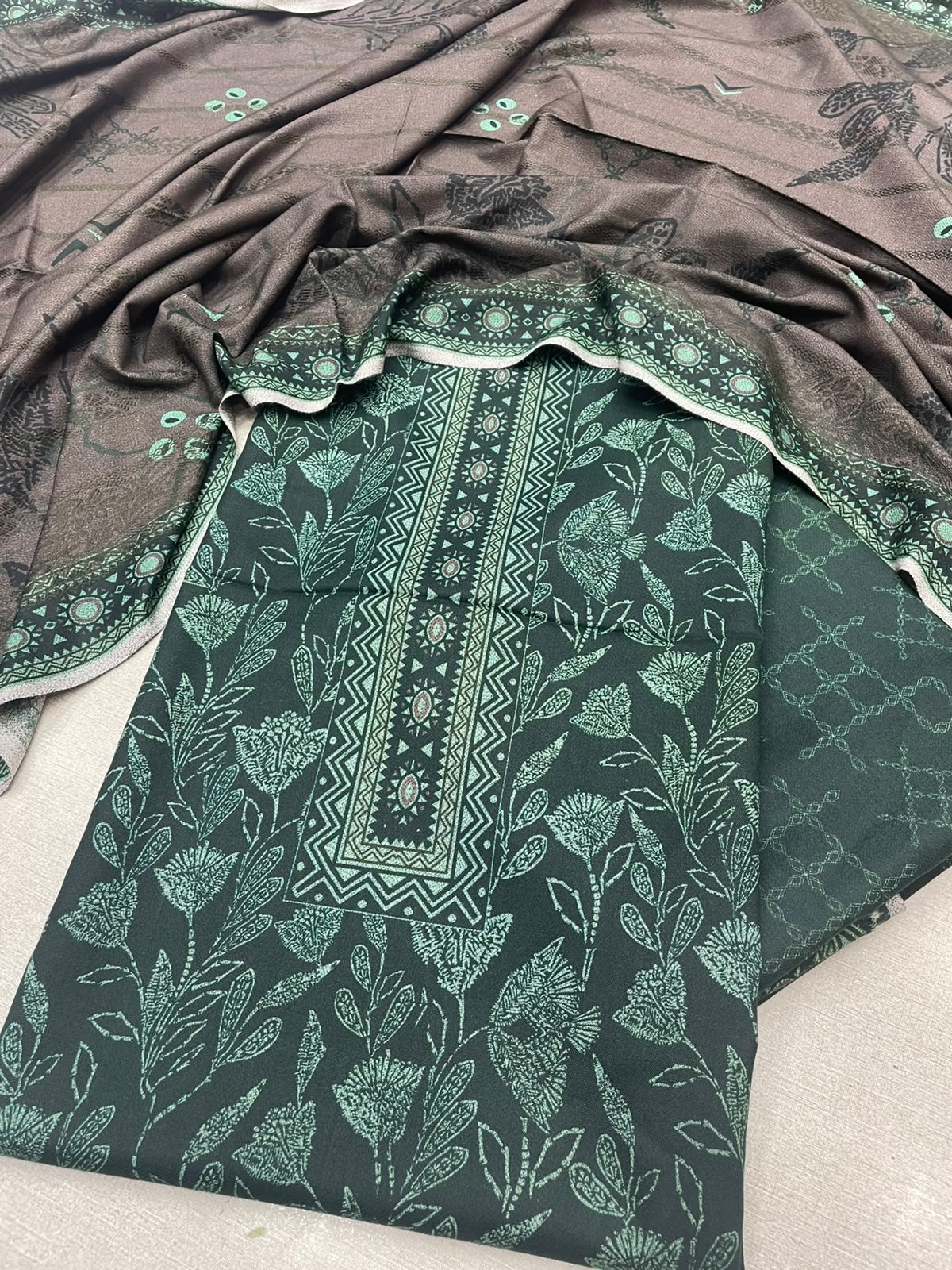 3Pc Sapphire Dhanak Unstitched Suit 0157