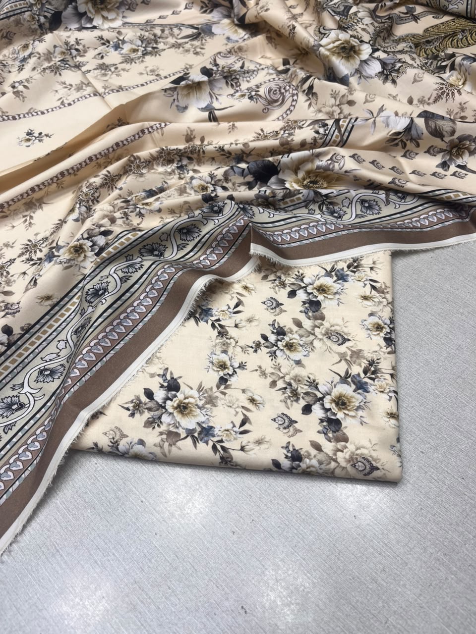 2Pc Staple Kameez & Dupatta Unstitched 62