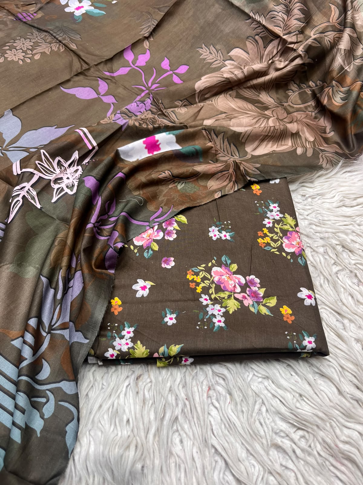 3Pc Same Digital Printed Lawn Suit 15