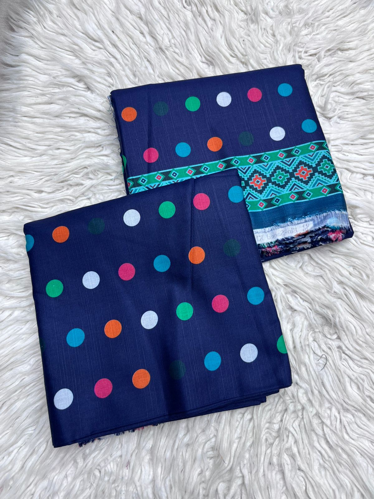 2Pc Luxe Khaddar Allover Suit - 0082