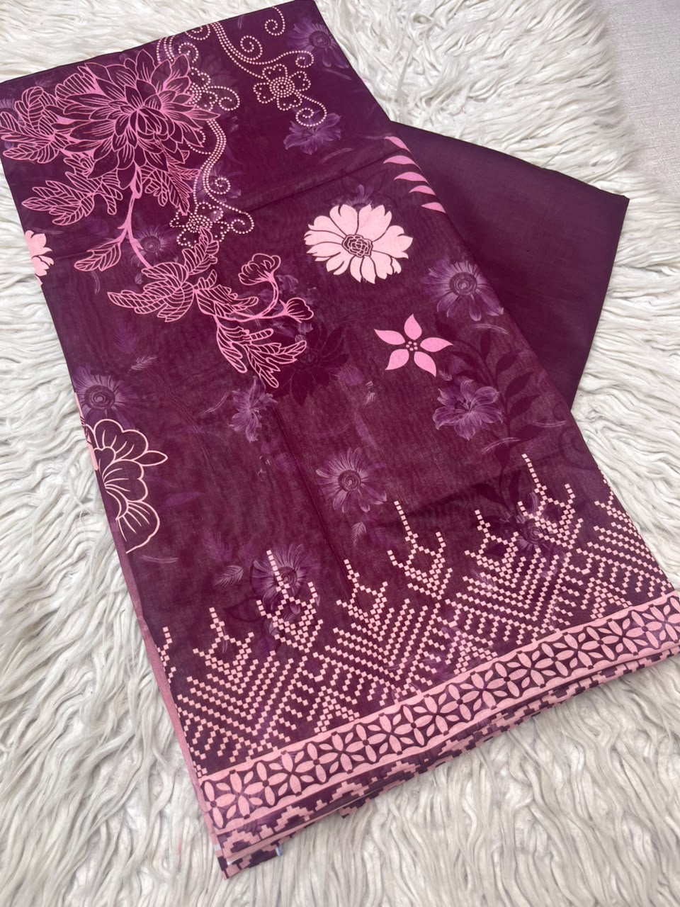 2Pc Printed Lawn Kameez & Trouser 525