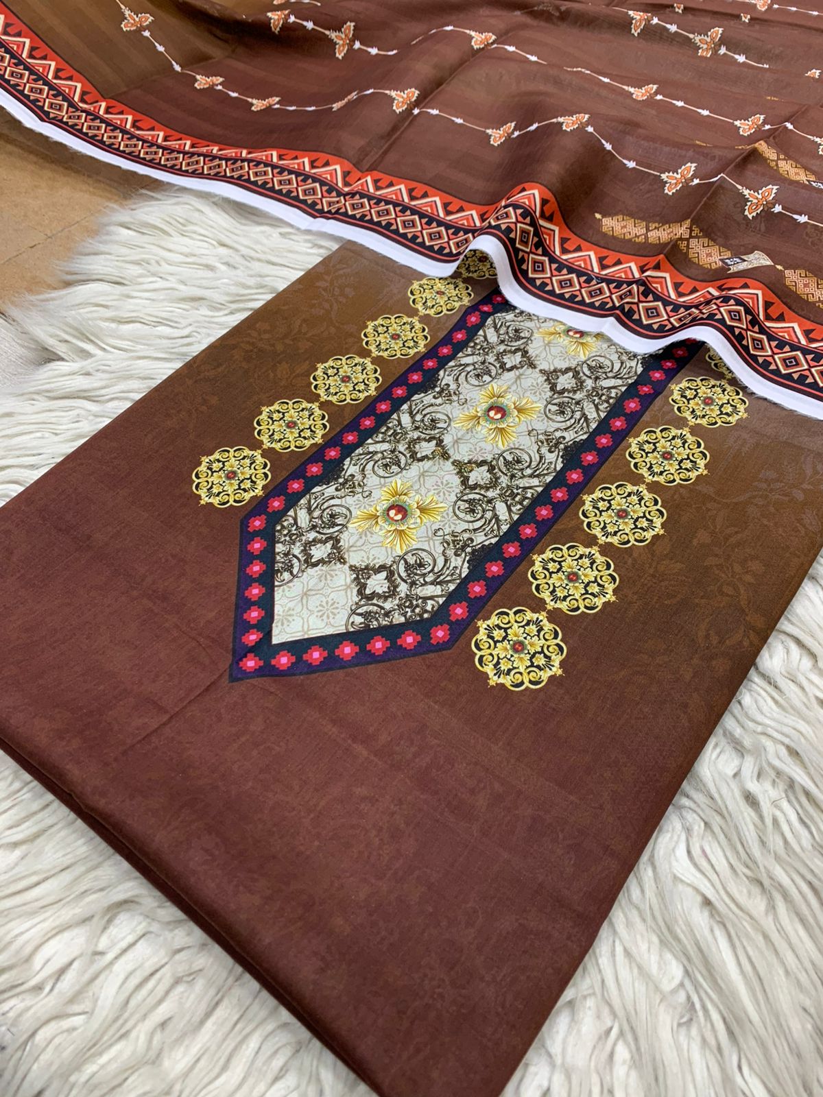 2Pc Bin Noor Fab Lawn Kameez & Dupatta Vol-64