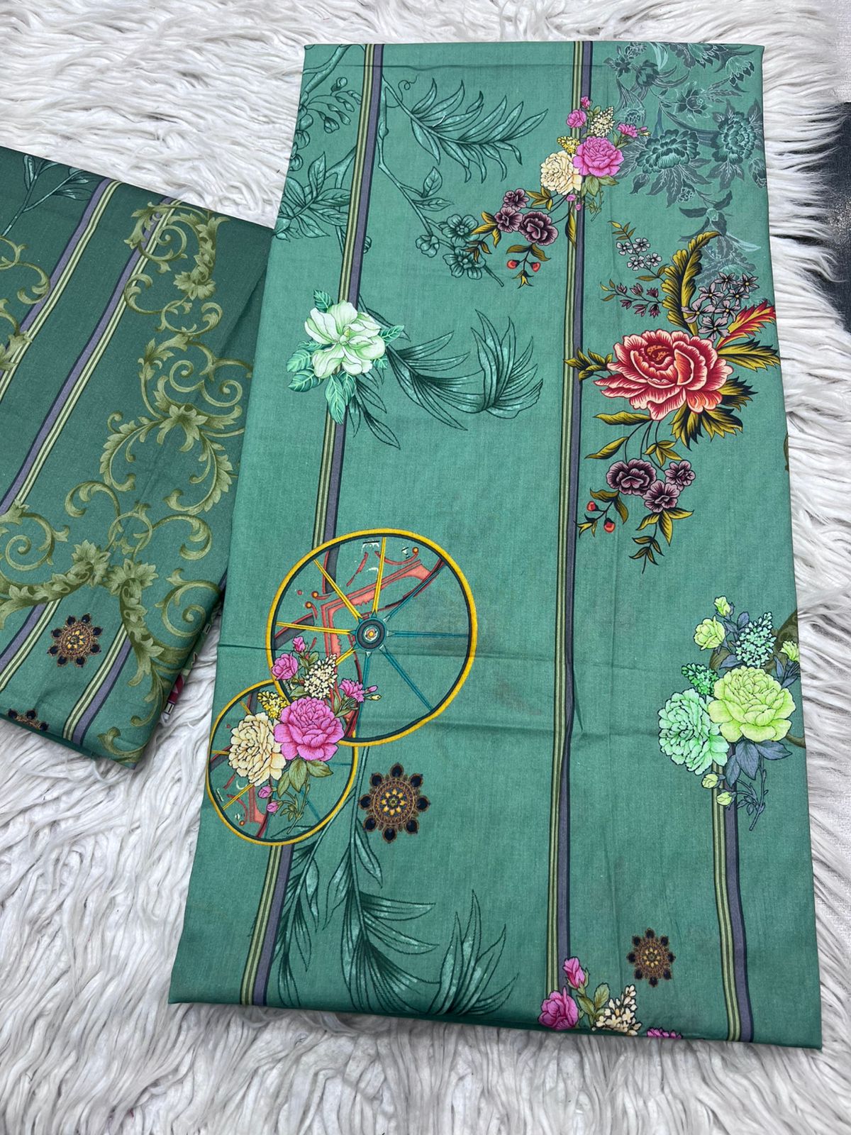 2Pc Lawn Kameez & Trouser Unstitched Suit Vol-0010