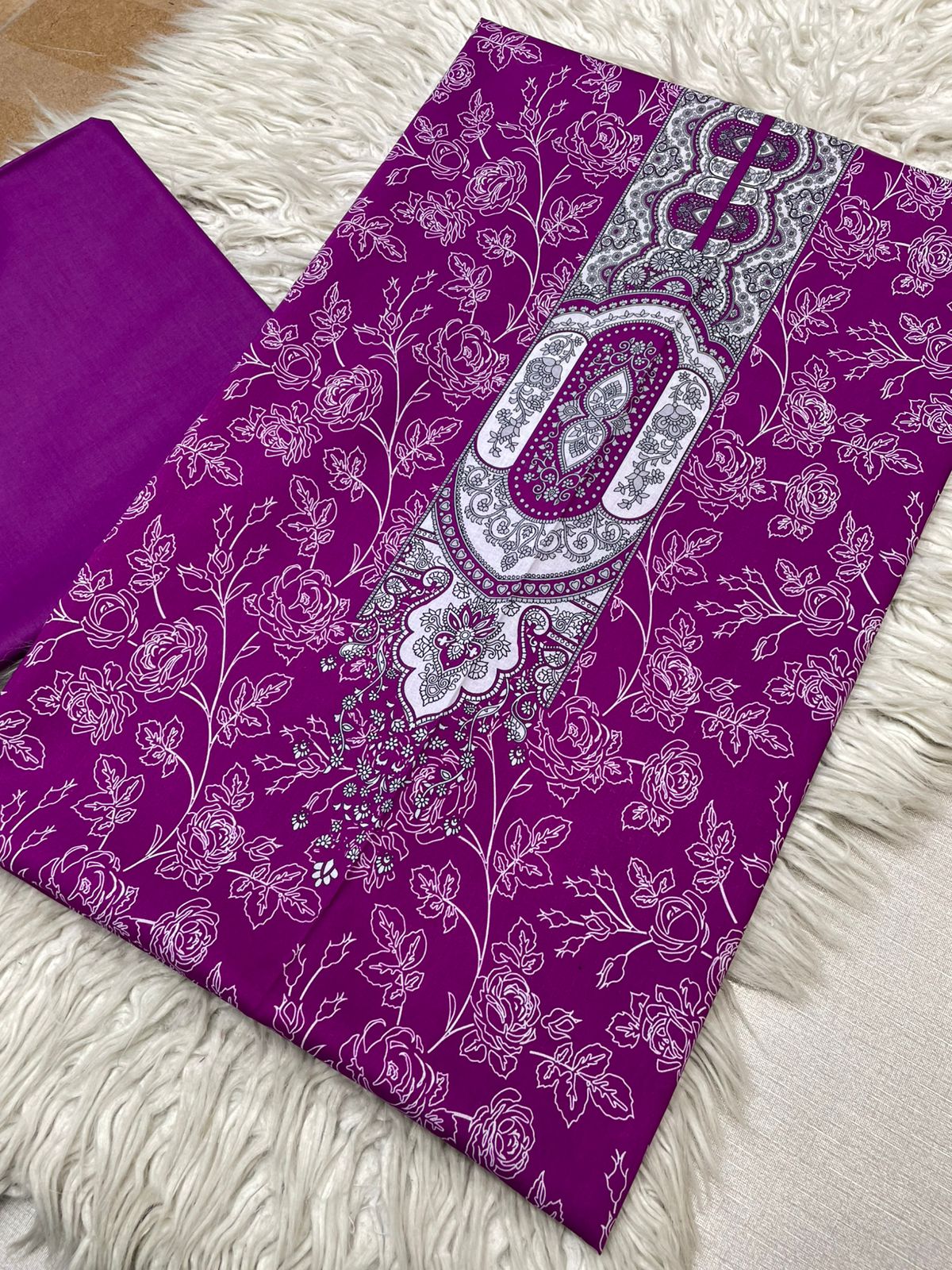 2Pc Bin Noor Fab Lawn Kameez & Dyed Trouser Suit Vol-50