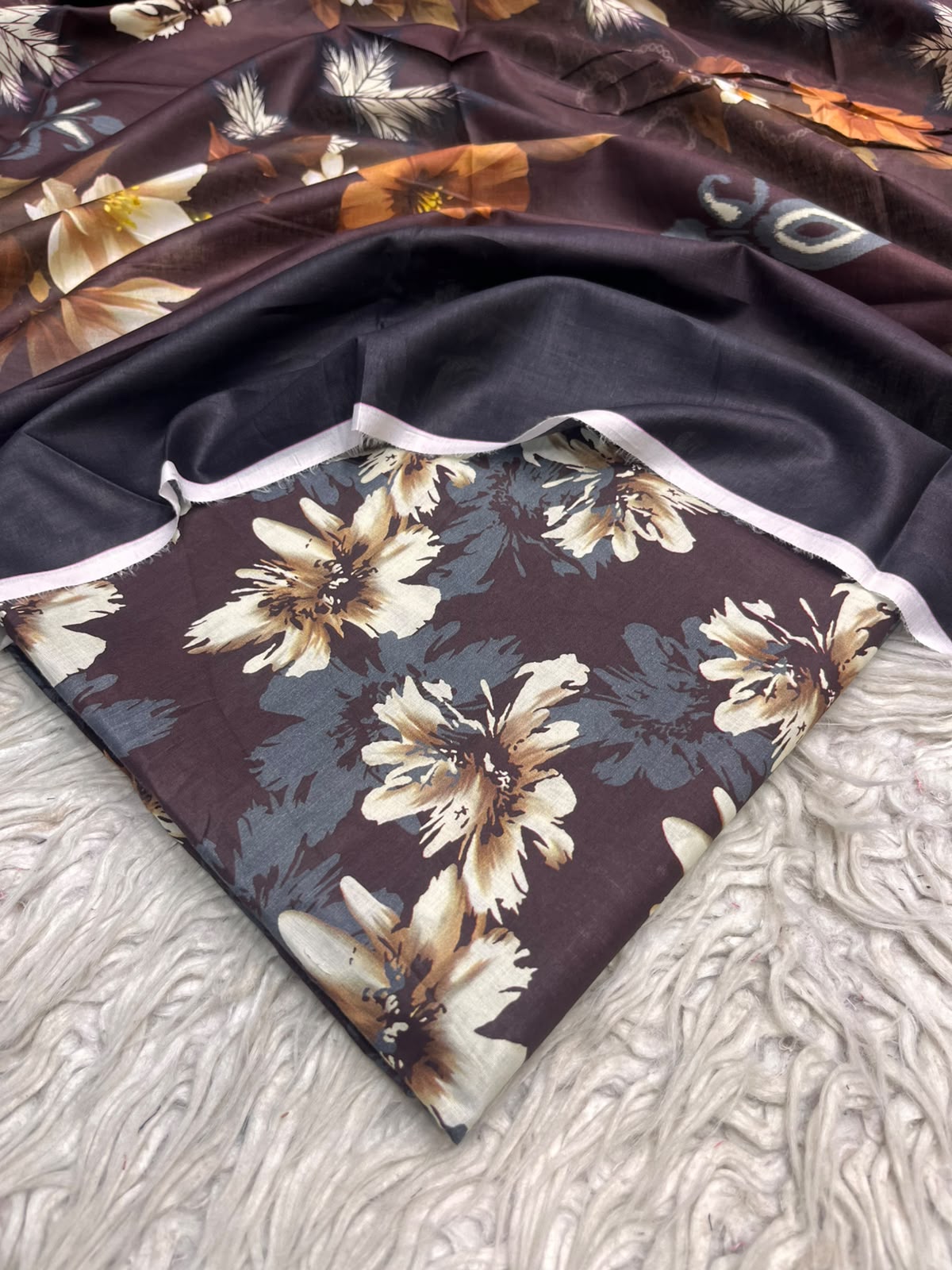 3Pc Same Digital Printed Lawn Suit 15