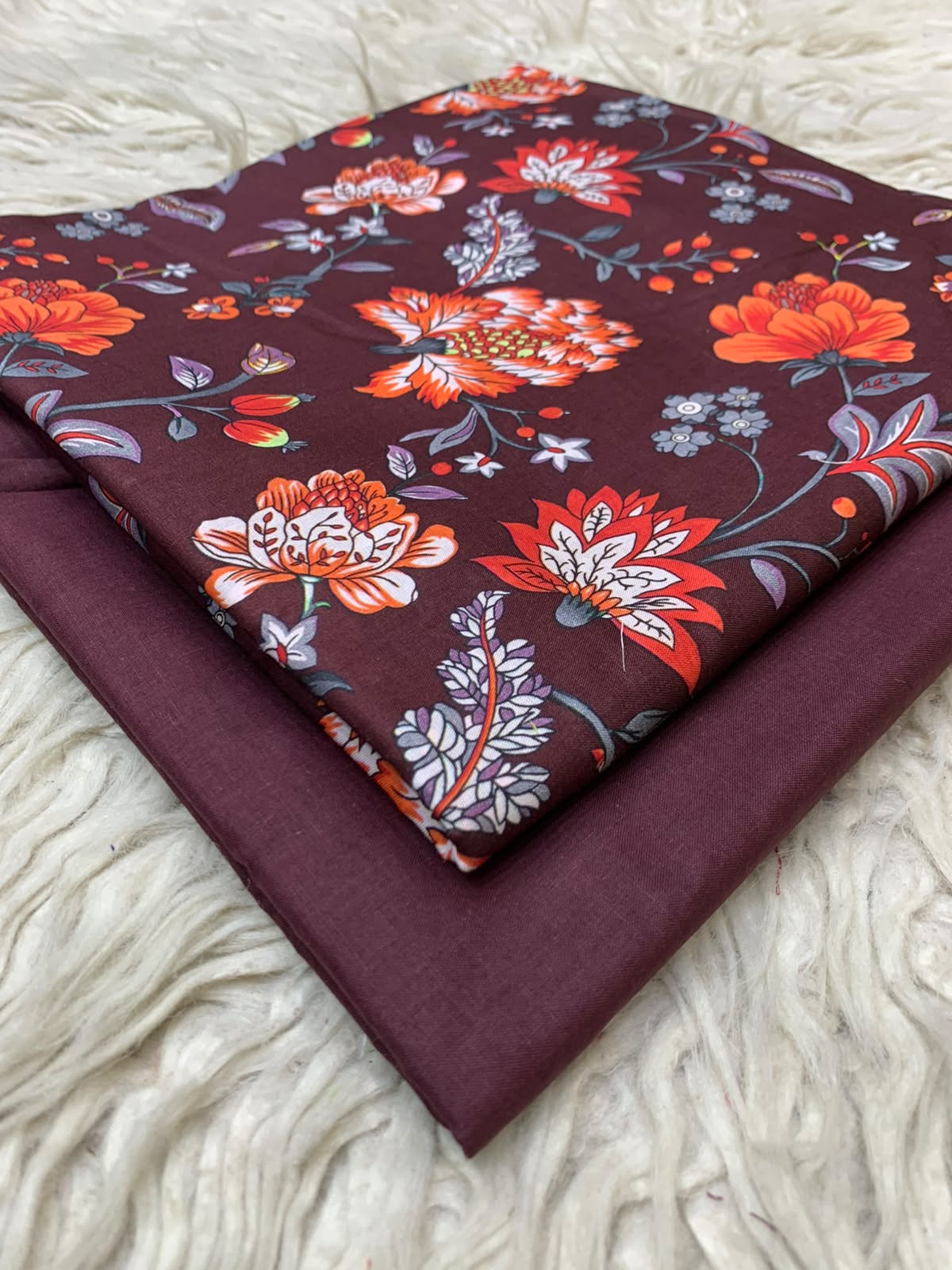 2Pc Printed Lawn Unstitched Suit 15