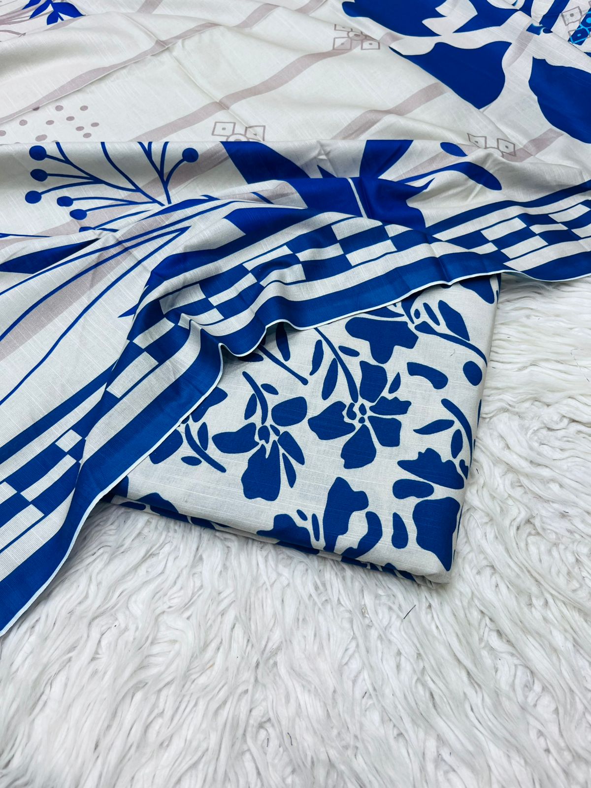 3Pc Slub Khaddar Allover Suit - 0076