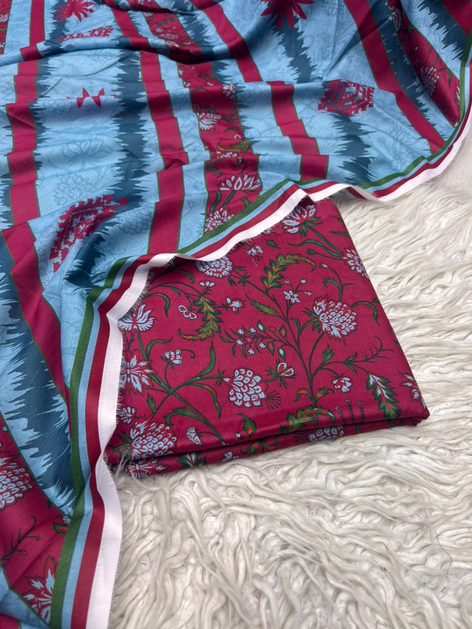 3Pc Same Digital Printed Lawn Suit 15