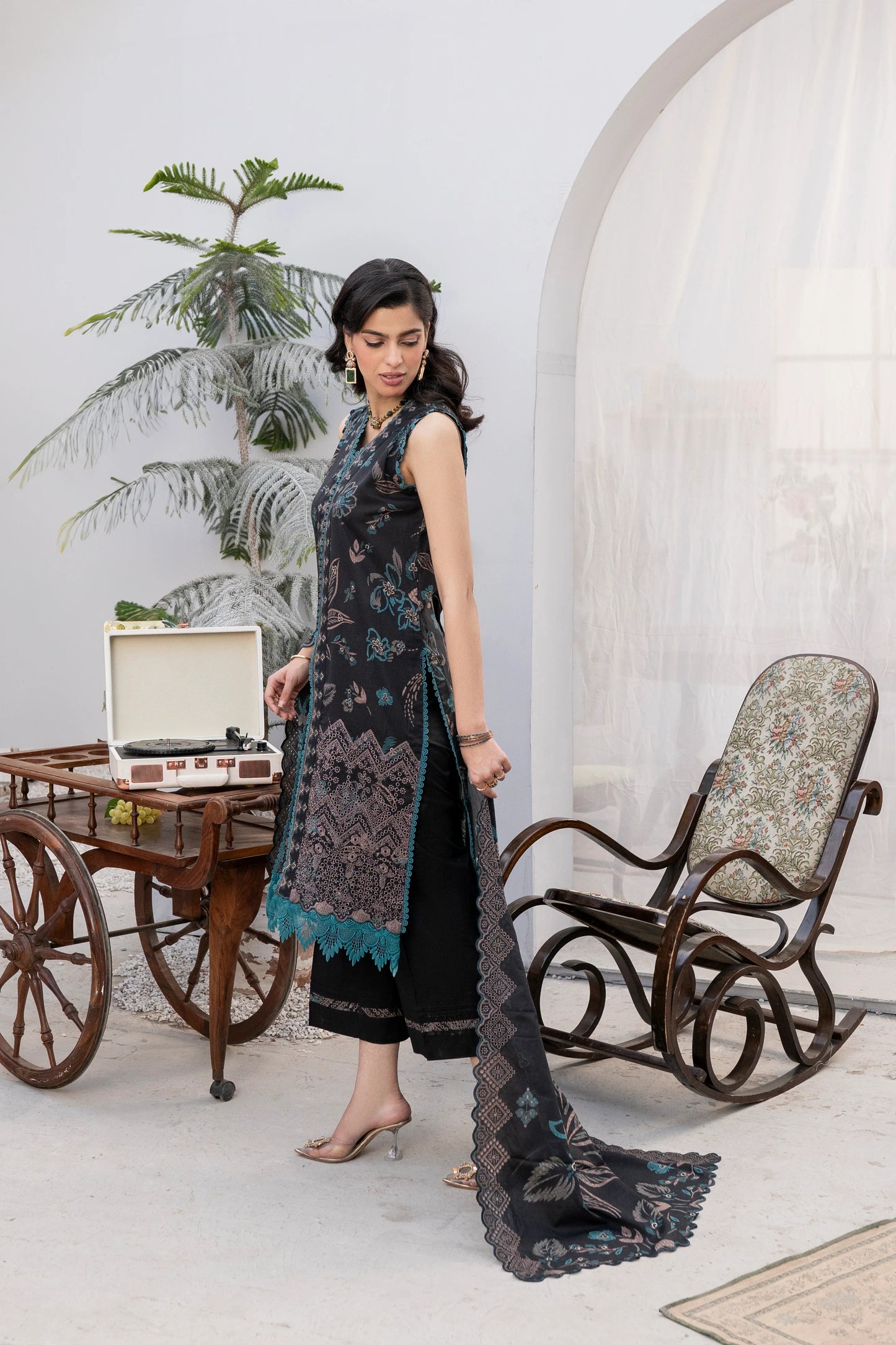 Firdous - Embroidered - Printed - Lawn - 3pc - EMB (1)