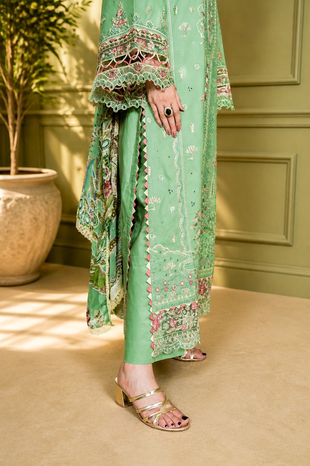 NOURA LUXURY ROYALE EMBROIDERED DRESS