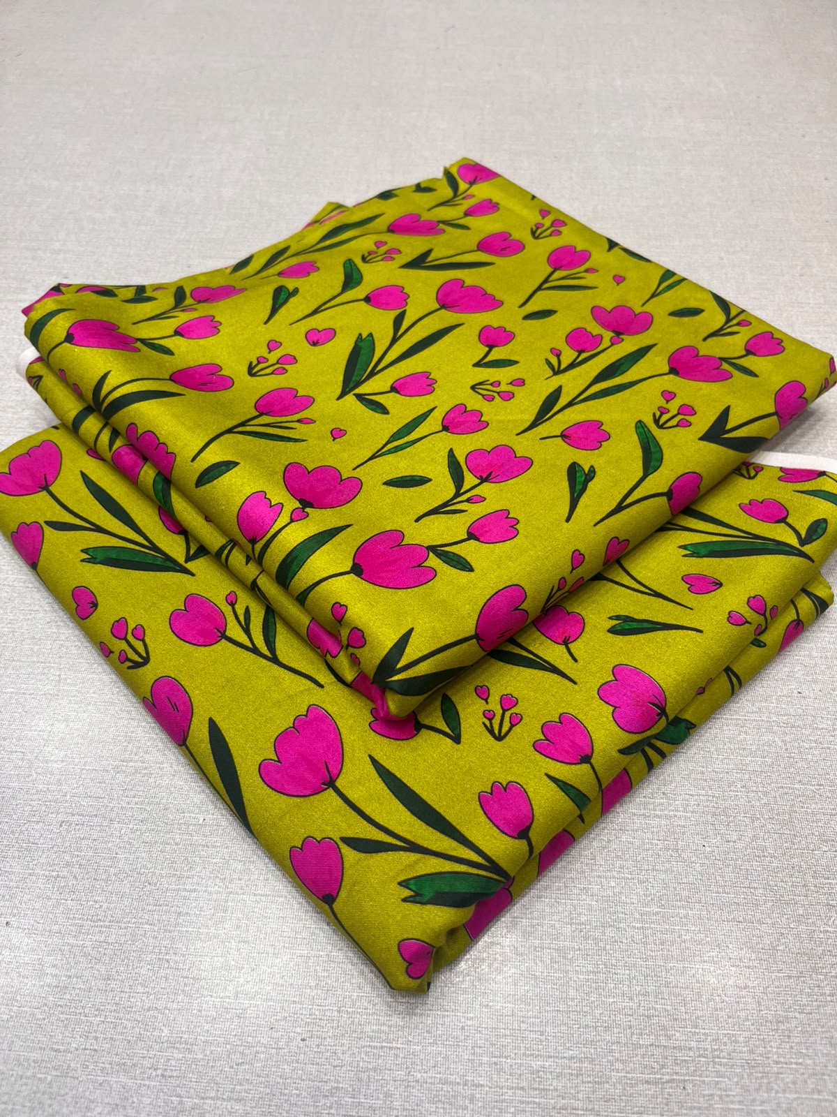 2Pc Staple Same Printed Unstitched Suit 6233