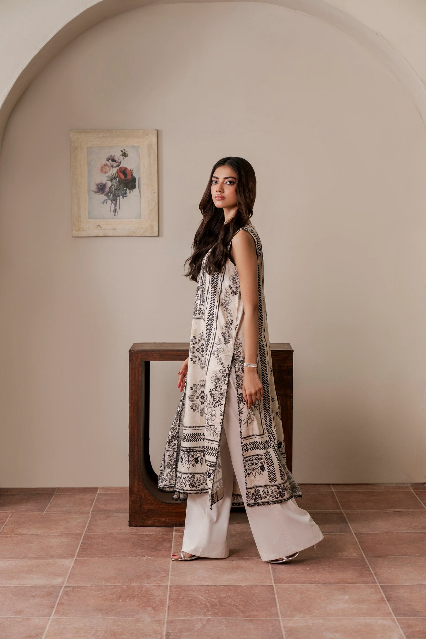 3Pc Firdous Cambric Printed Suit - D744