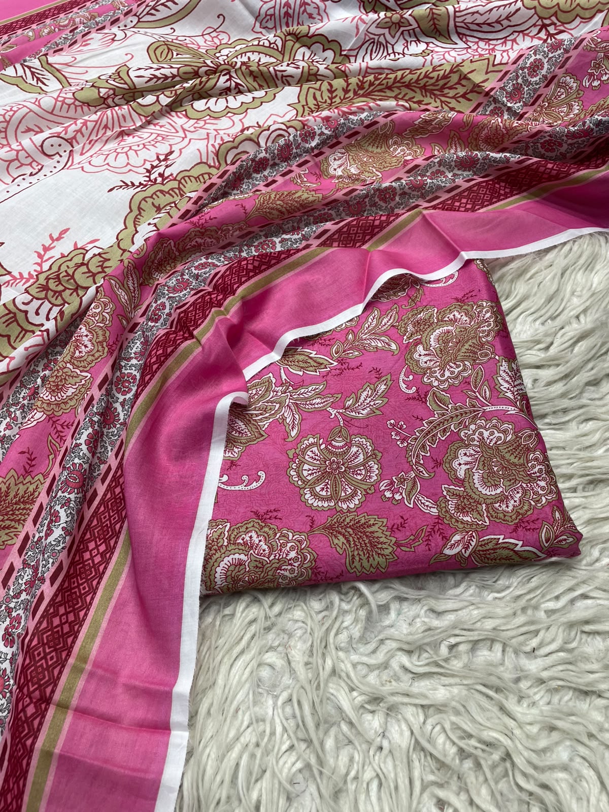 3Pc Same Digital Printed Lawn Suit 15