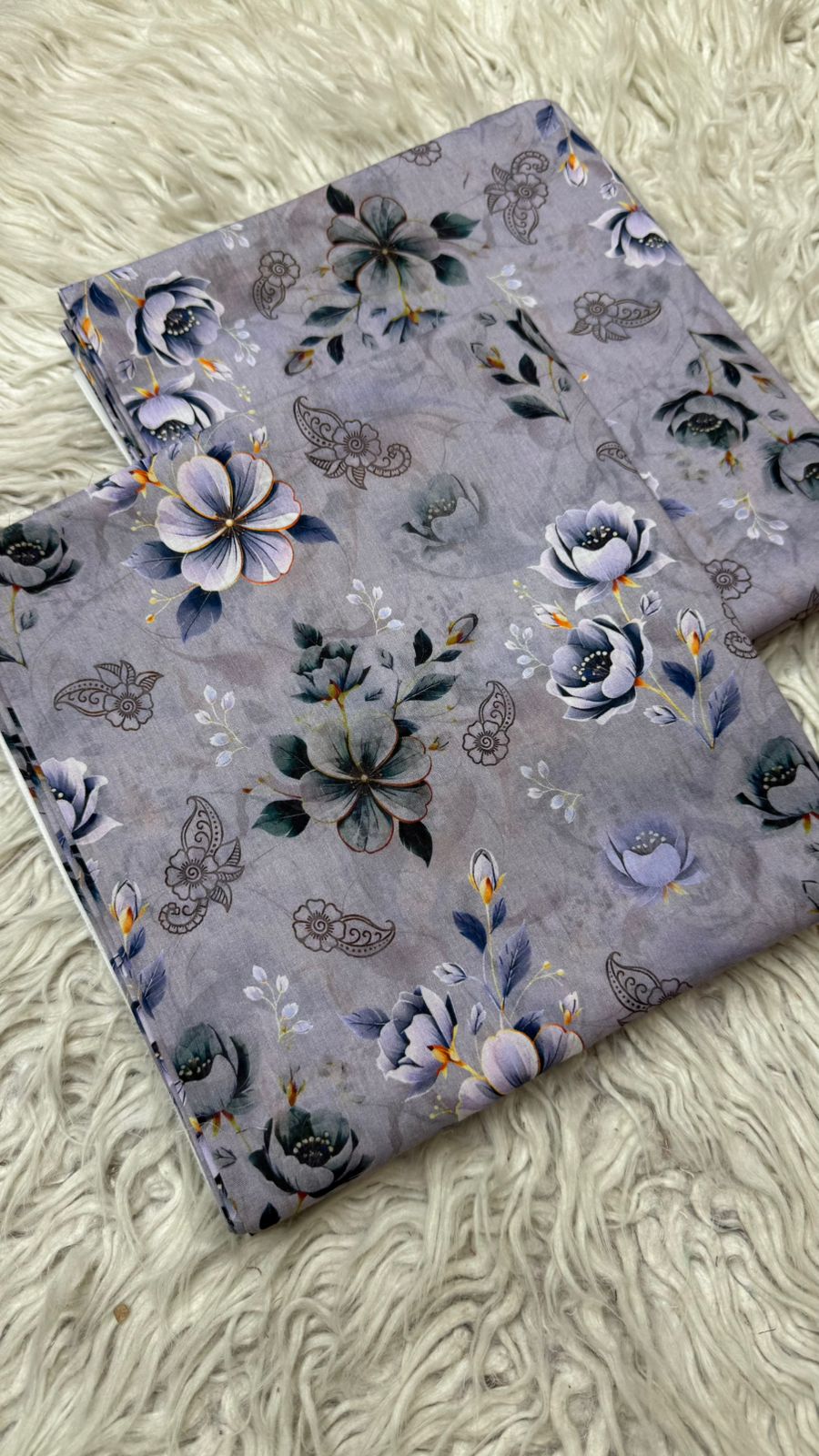 2Pc Maria.B. Lawn Digital Printed Suit 0187