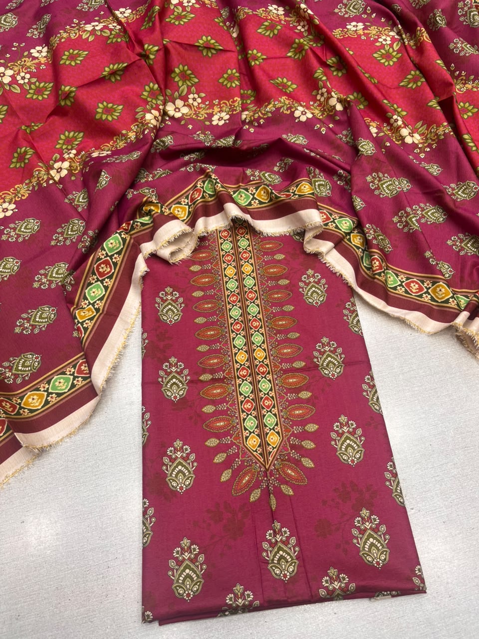 2Pc Staple Shamray Kameez & Dupatta Suit 79