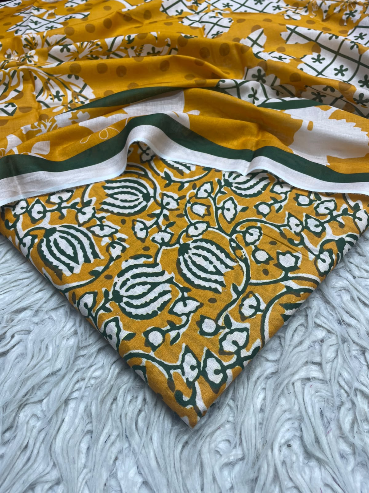 3Pc Same Digital Printed Lawn Suit 15
