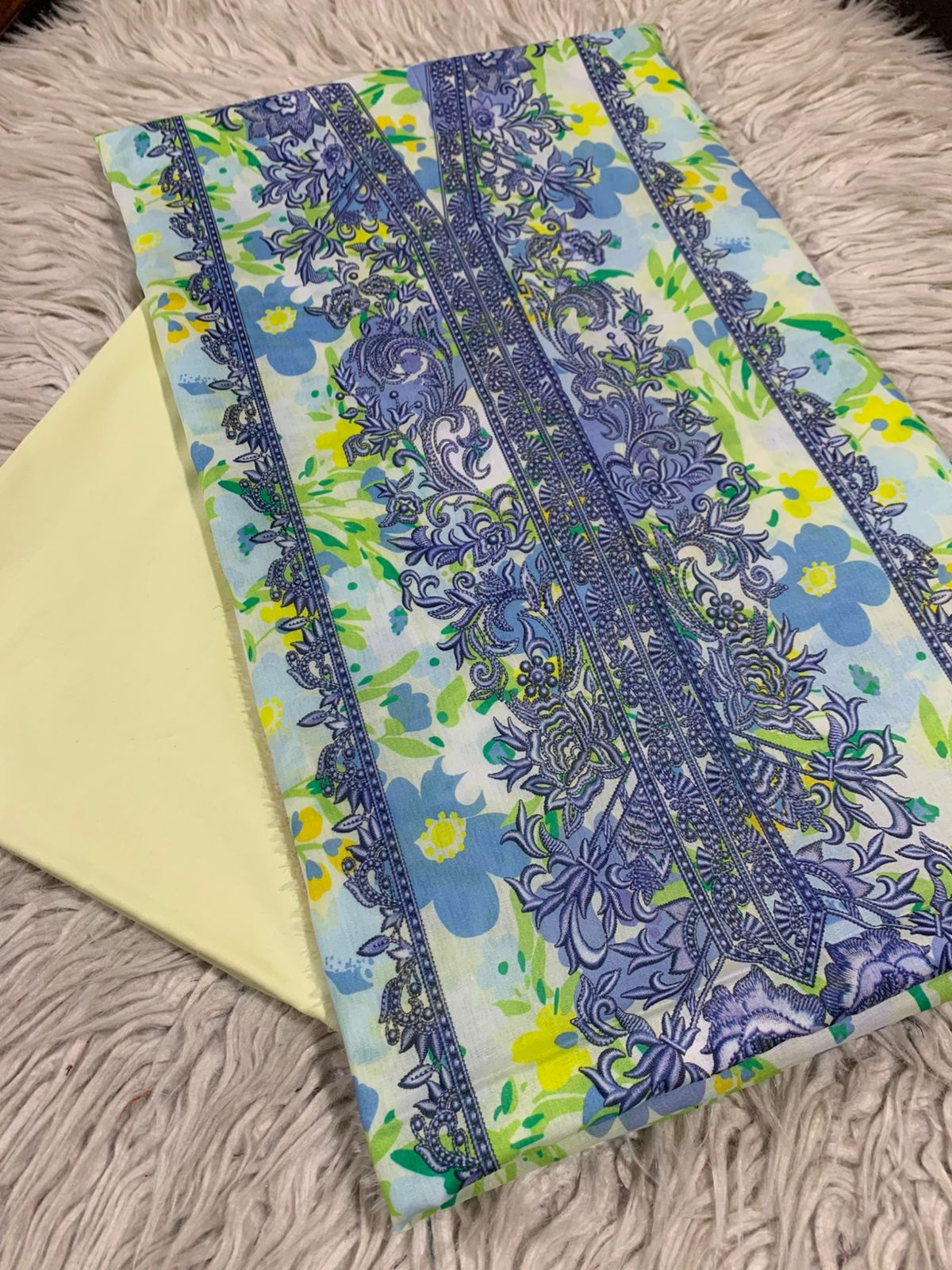 2Pc Lawn Digital Printed Suit 71