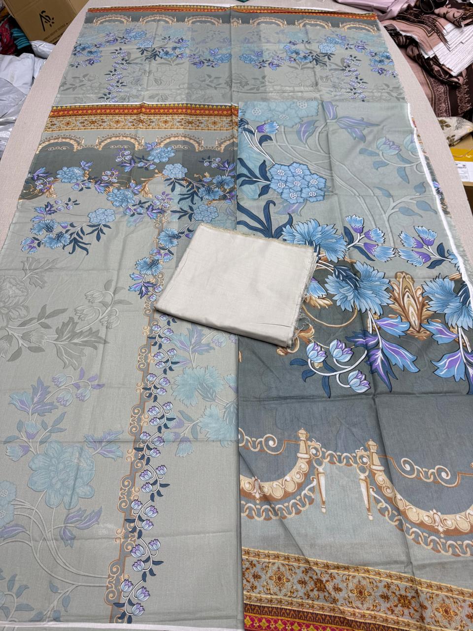 Firdous - Printed - Lawn - 3pc - D165 (1)
