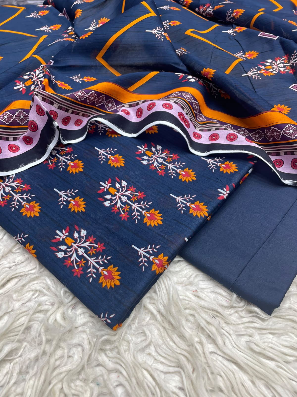 3Pc Zobia Lawn Unstitched Suit 29