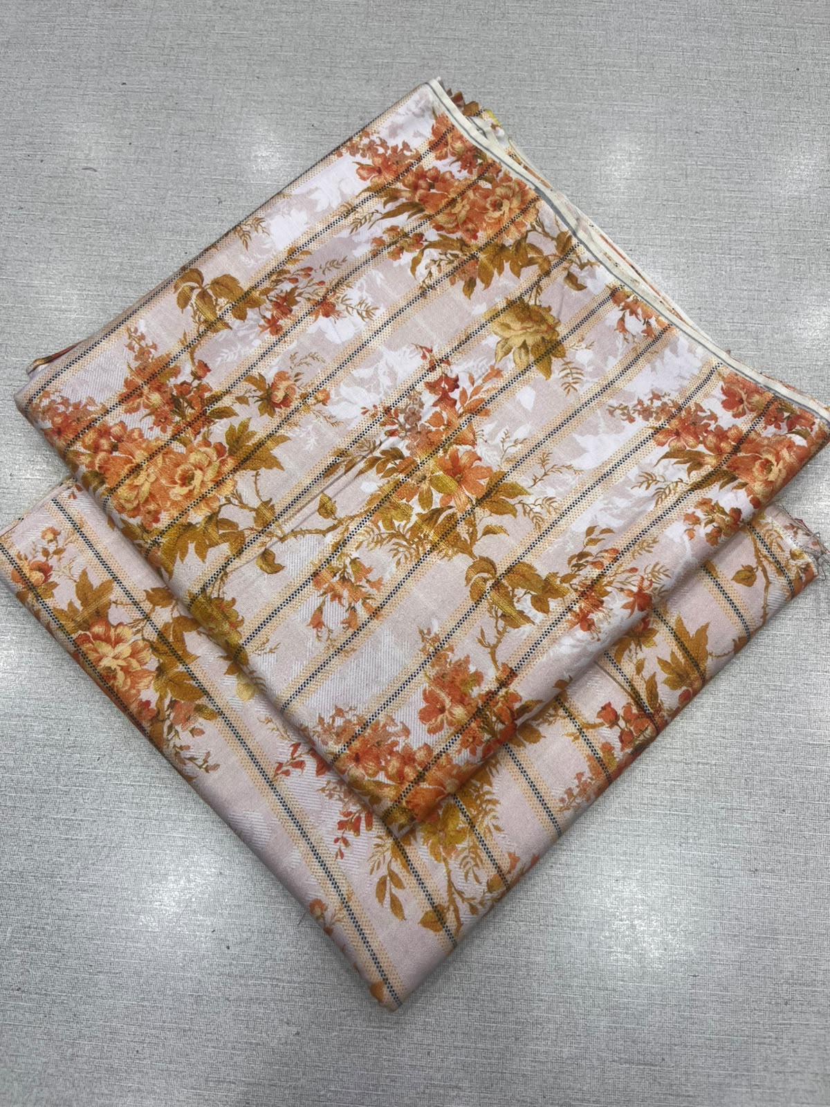2Pc Zari Linen Same Printed Unstitched Suit 296