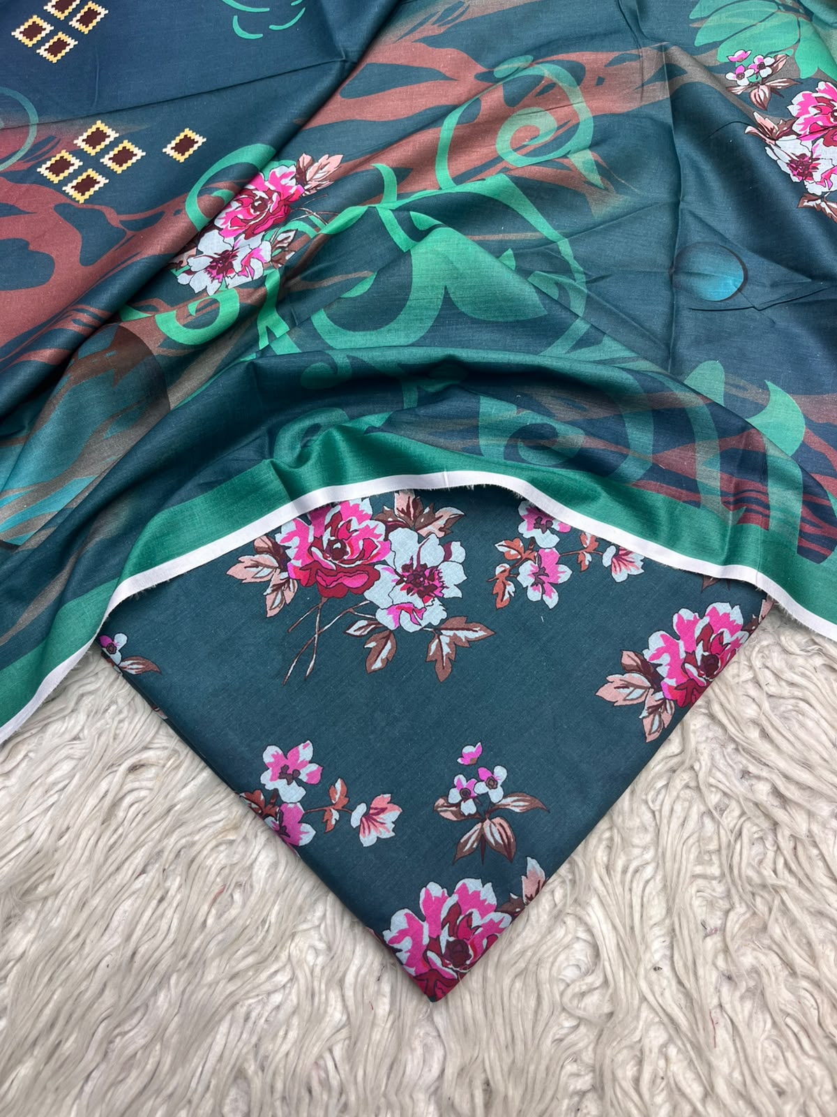 3Pc Same Digital Printed Lawn Suit 15
