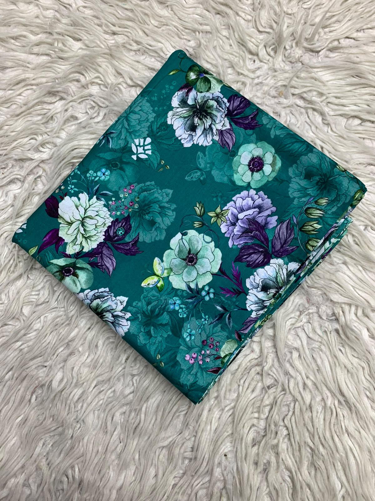 2Pc Same Printed Lawn 572