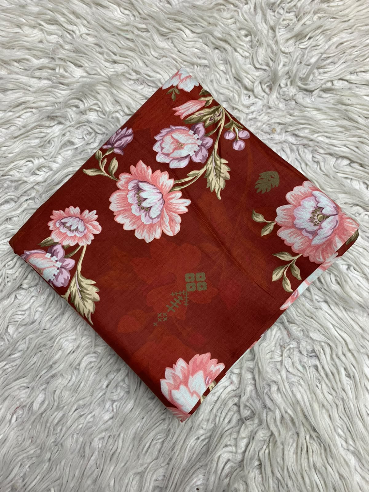 2Pc Same Printed Lawn 572