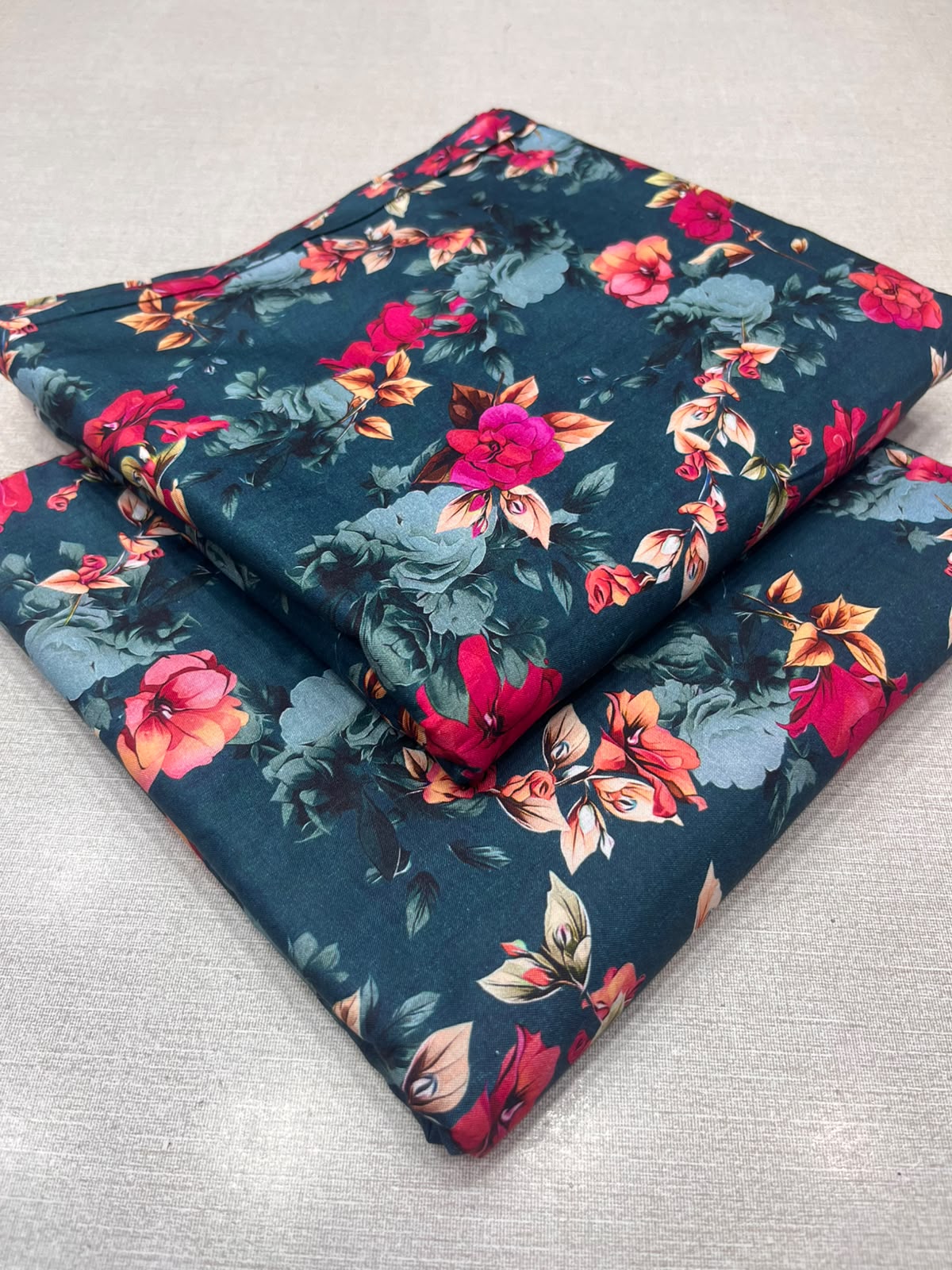 2Pc Staple Same Printed Unstitched Suit 6233