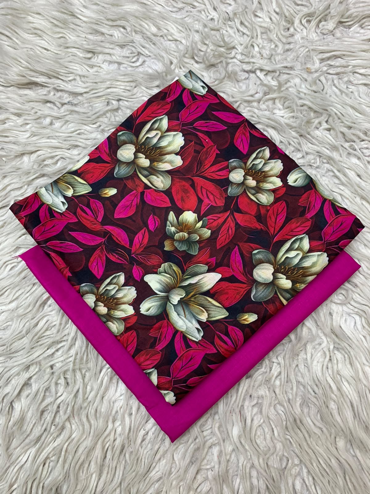 2Pc Printed Lawn Unstitched Suit 15
