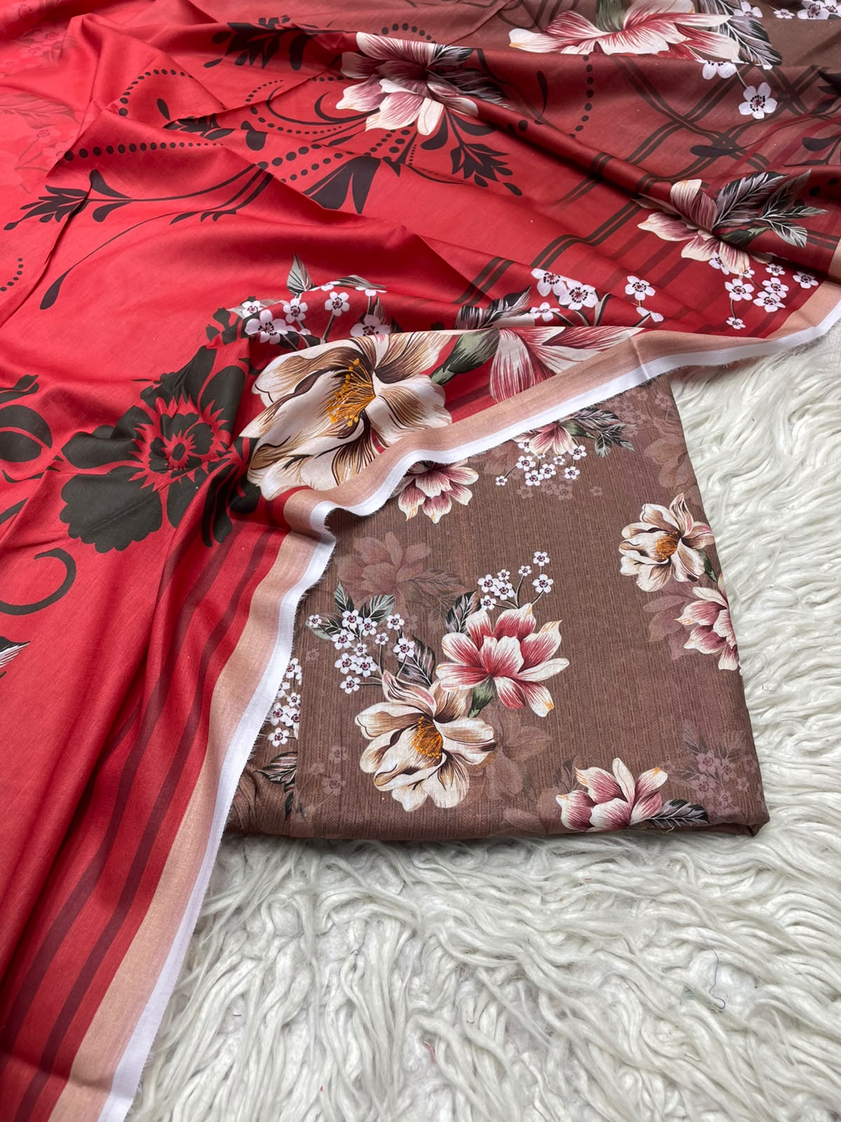 3Pc Same Digital Printed Lawn Suit 15
