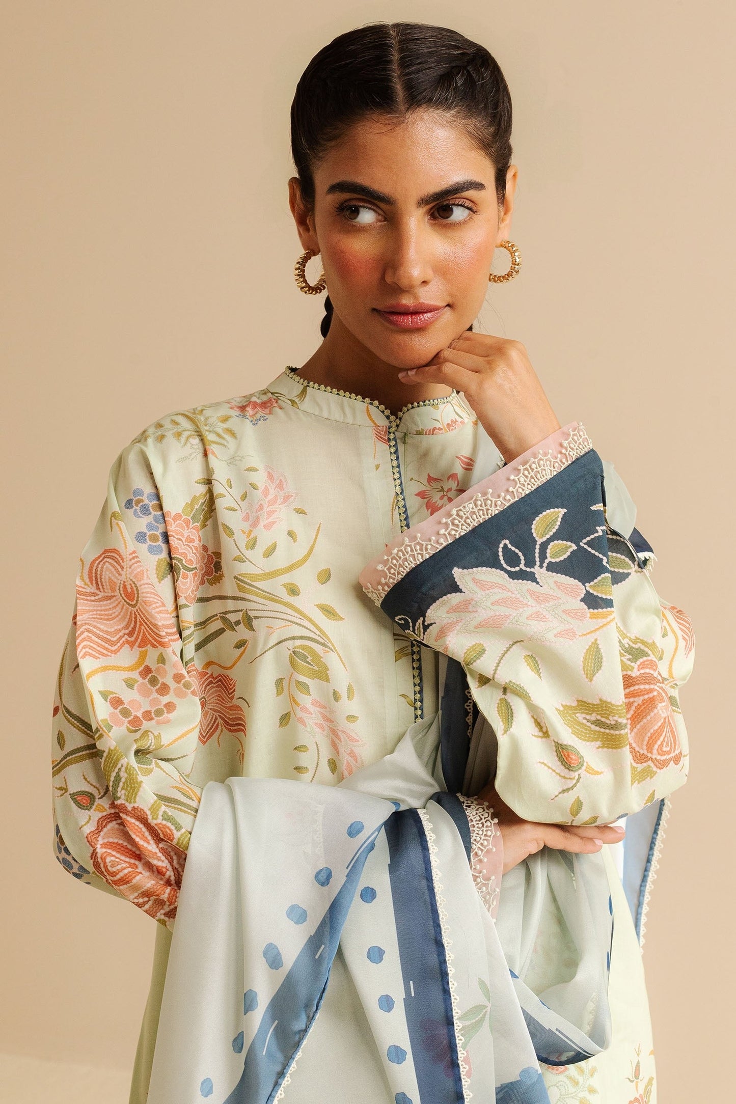 2Pc Lawn Kameez & Dupatta Unstitched Suit 39865
