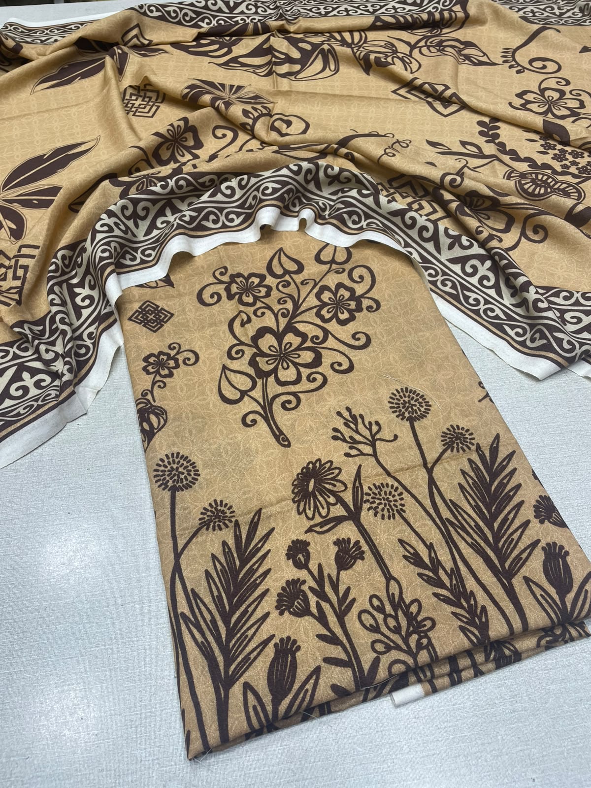 2Pc Karandi Kameez & Dupatta Unstitched Suit 66