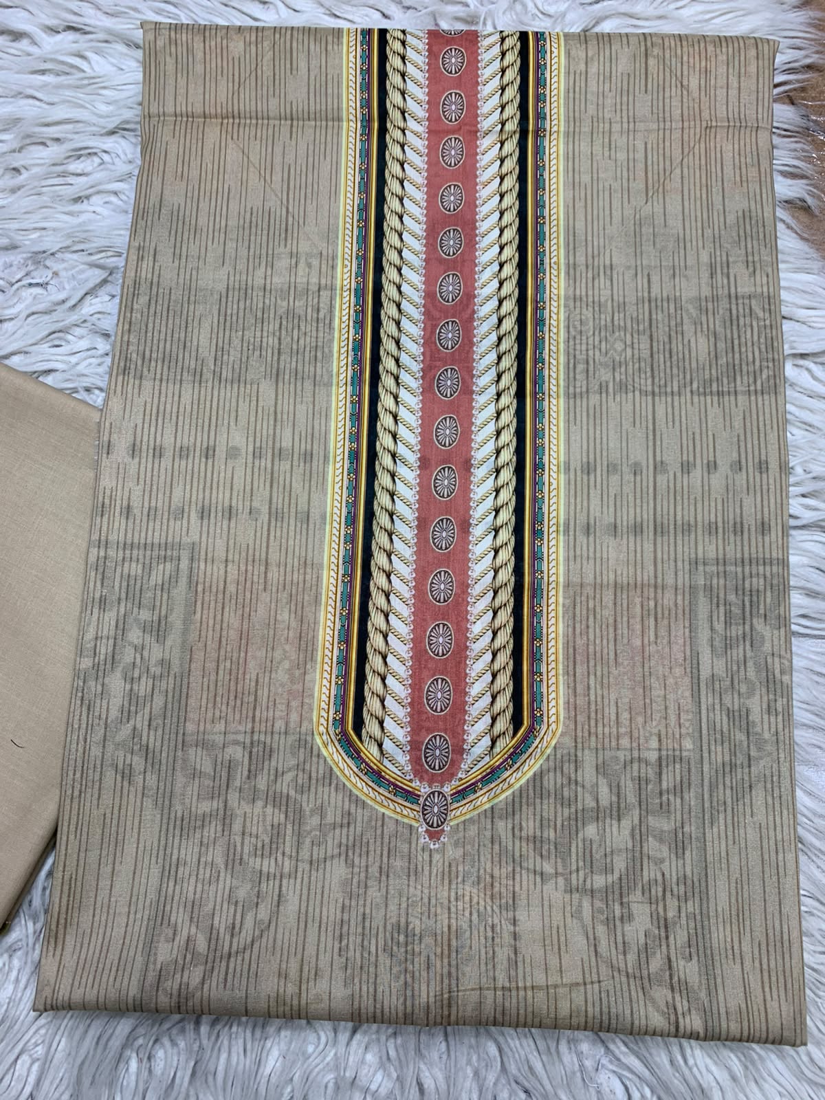 2Pc Printed Lawn Unstitched Suit 68