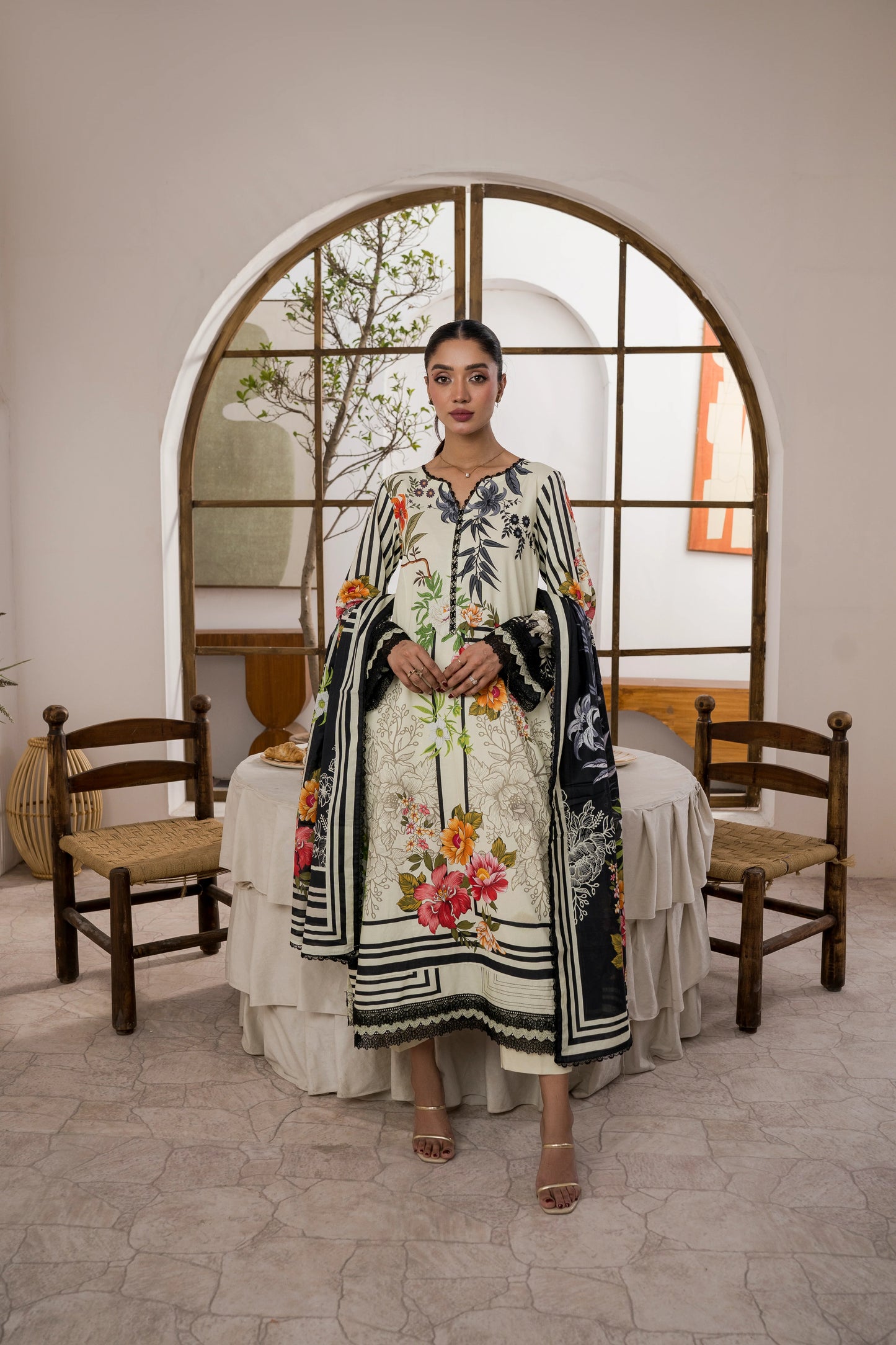 Firdous 2Pc Kameez & Trouser - D147