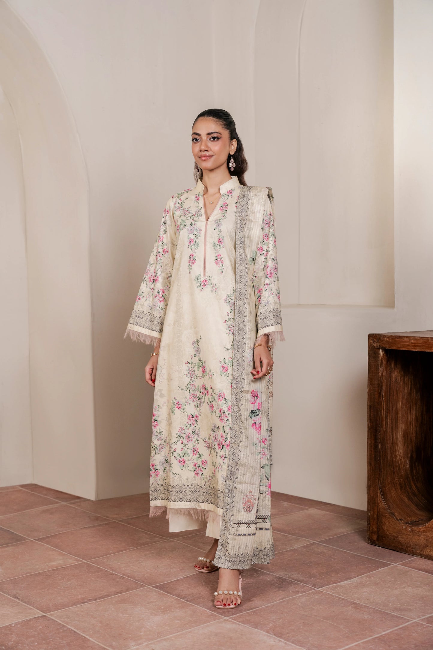 3Pc Firdous Cambric Printed Suit - D746