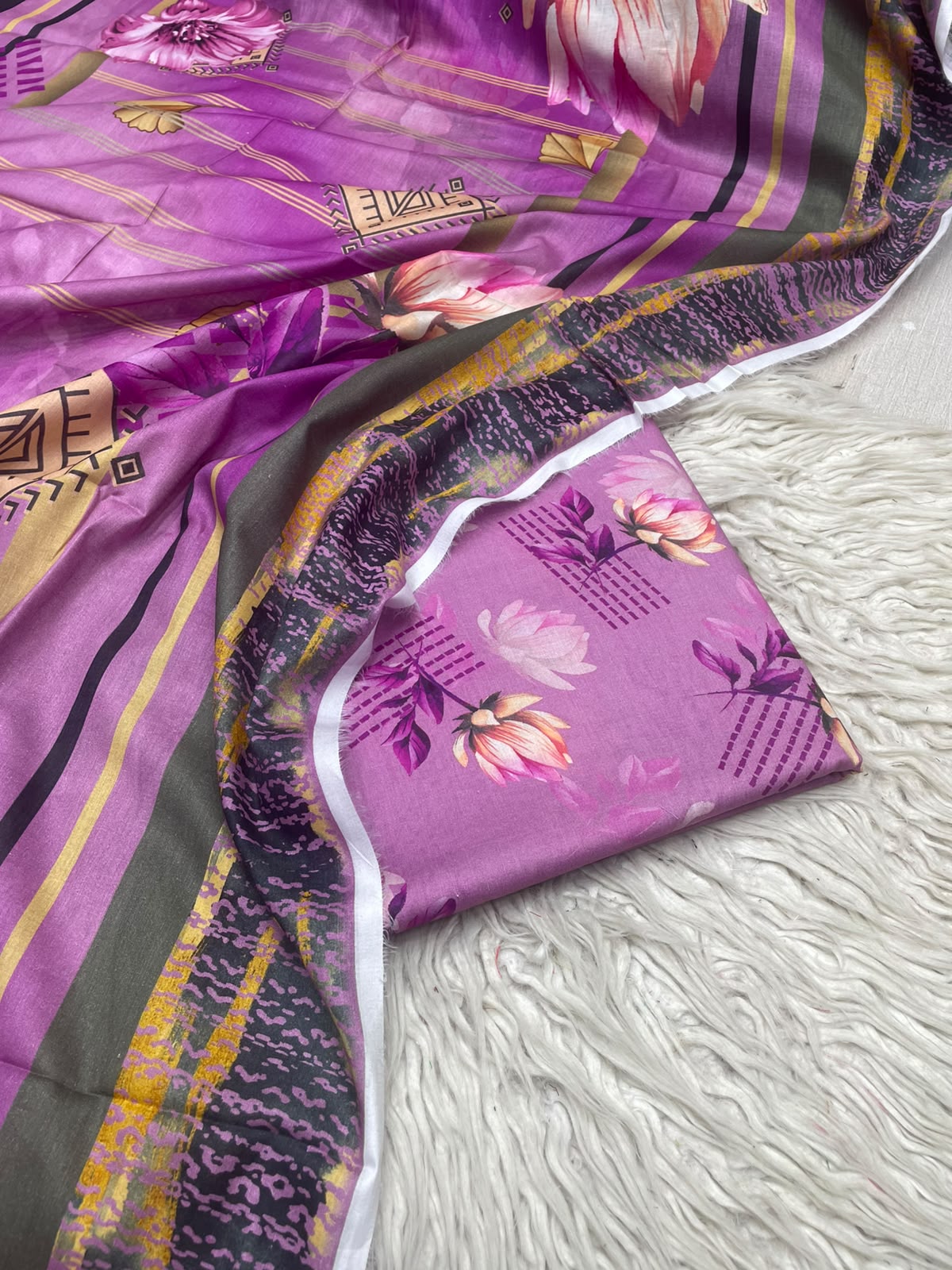 3Pc Same Digital Printed Lawn Suit 490