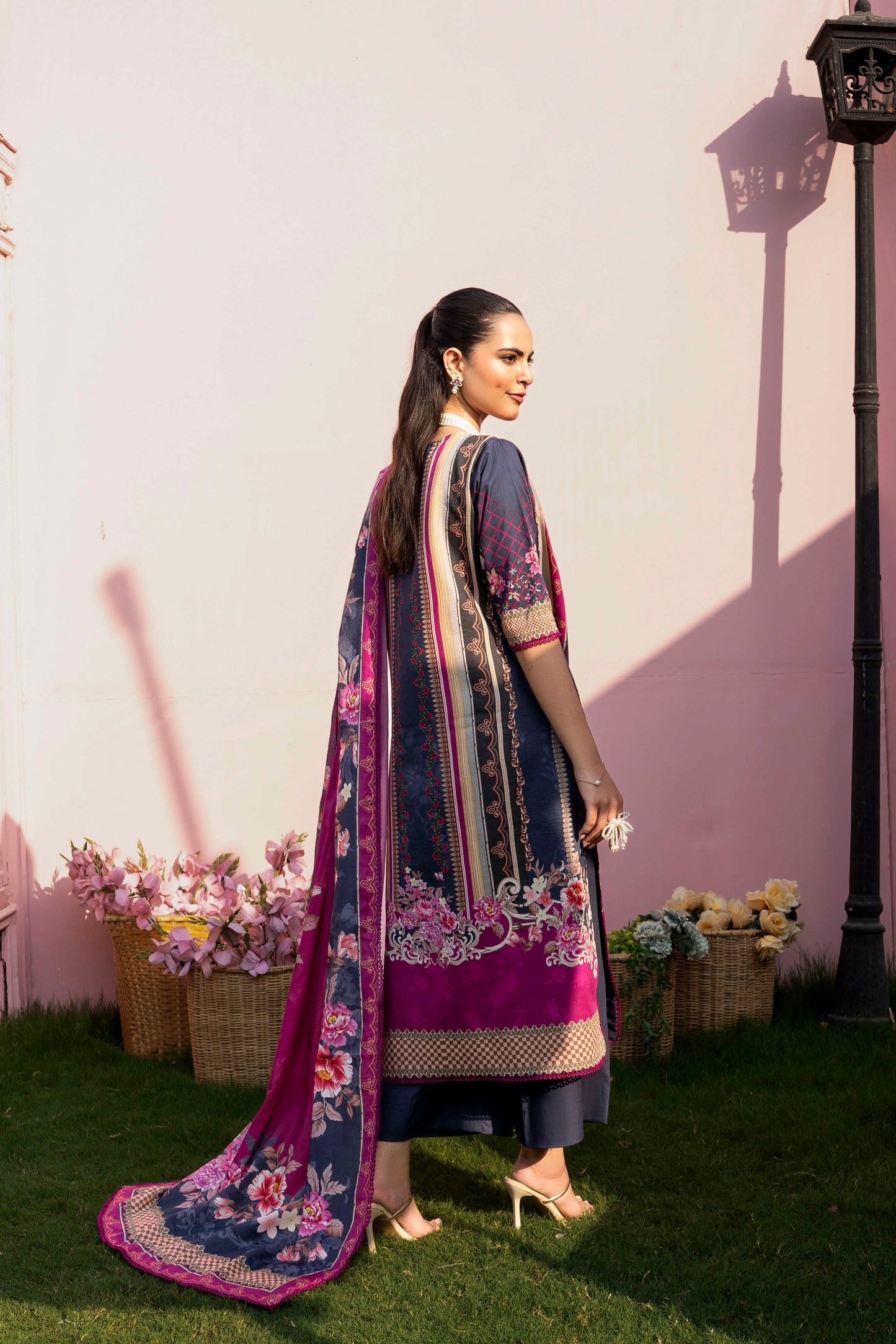 Firdous Kameez & Trouser - D921