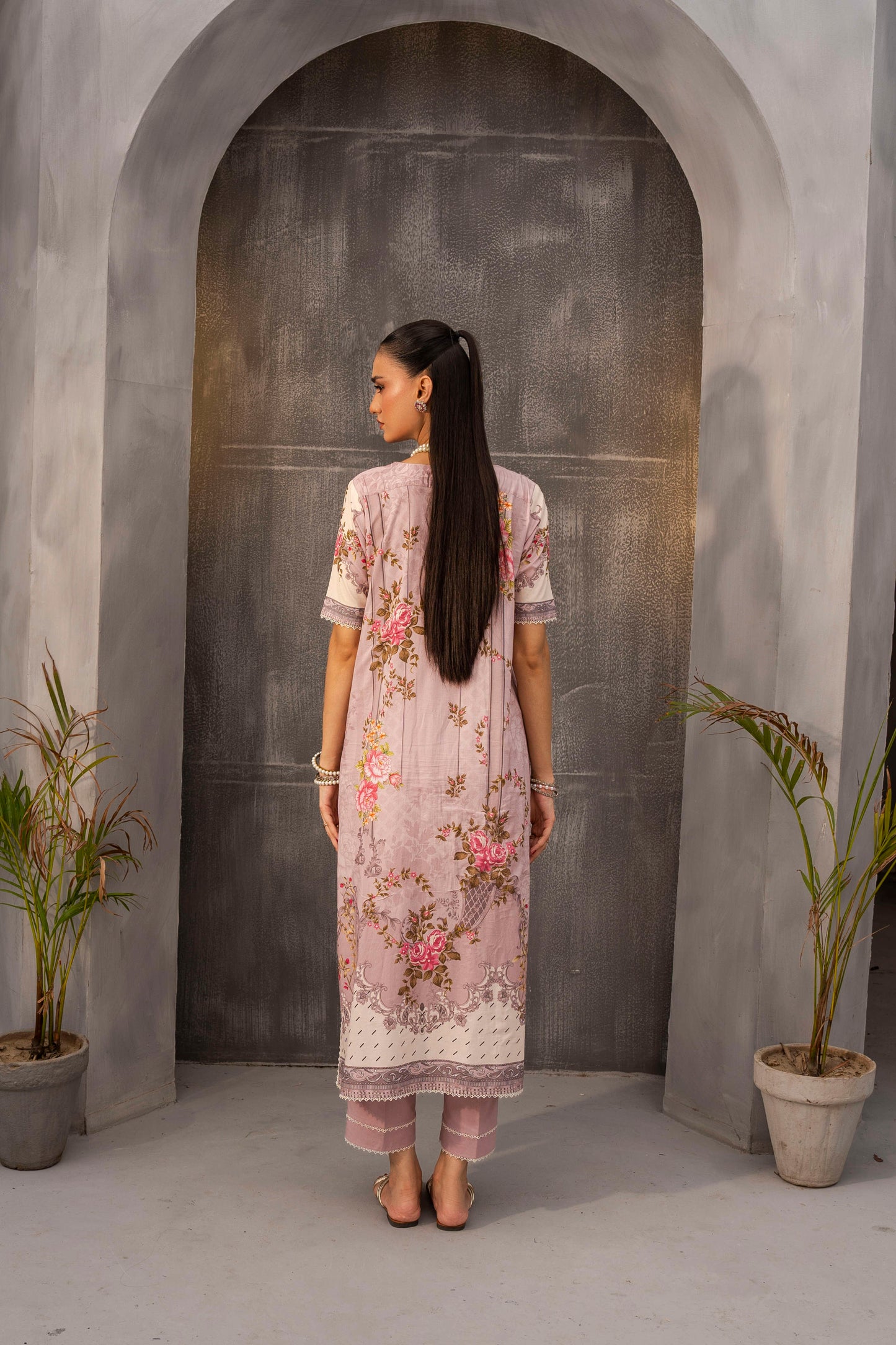 Firdous - Printed - Lawn - 3pc - D184 (1)