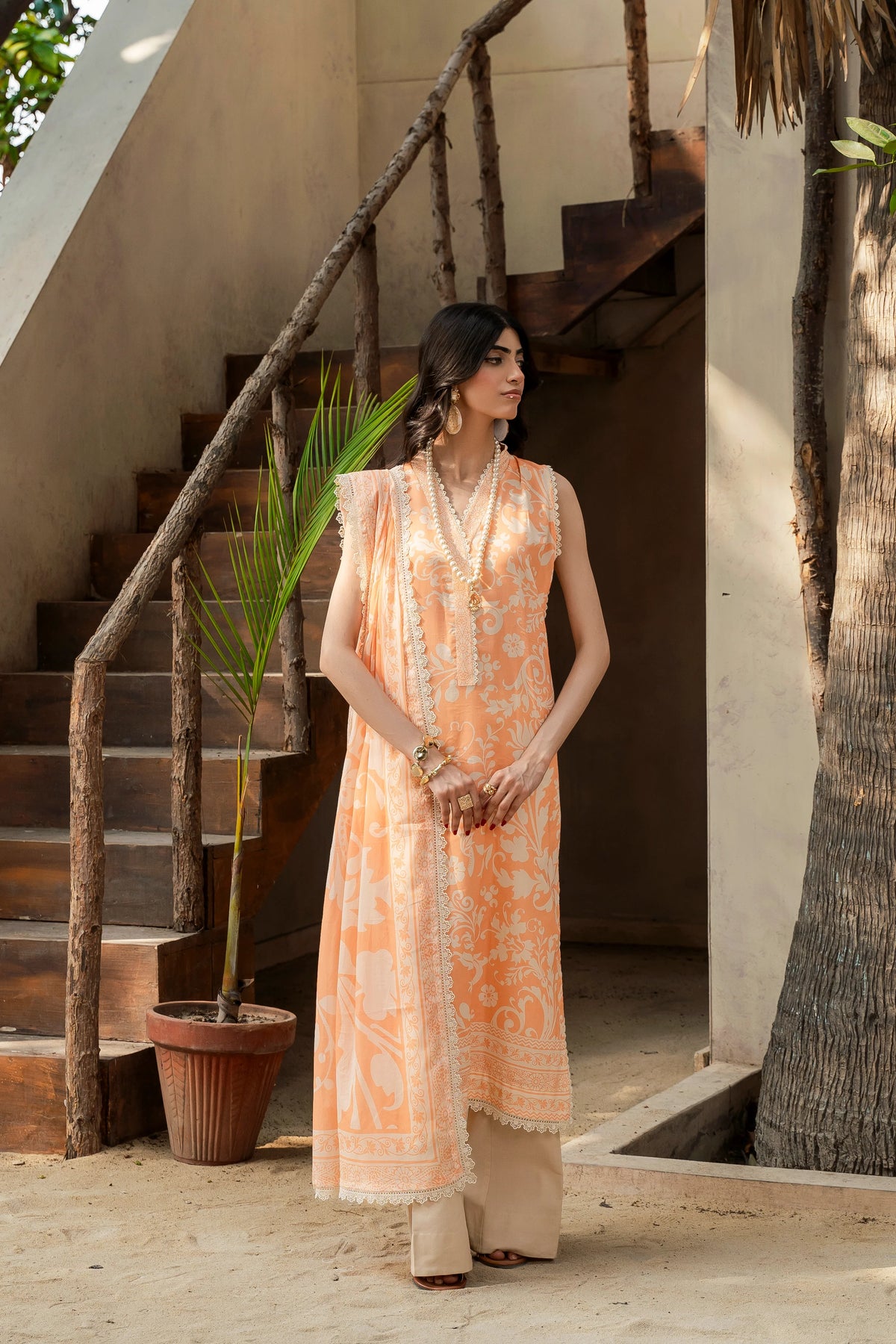 2Pc Firdous Lawn Kameez & Trouser Unstitched 0018