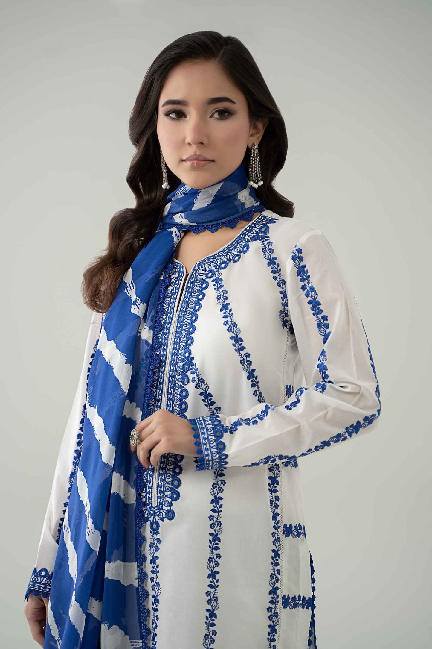 Ricamo 3 Piece Lawn Suit - Polaris | DW-EA25-60
