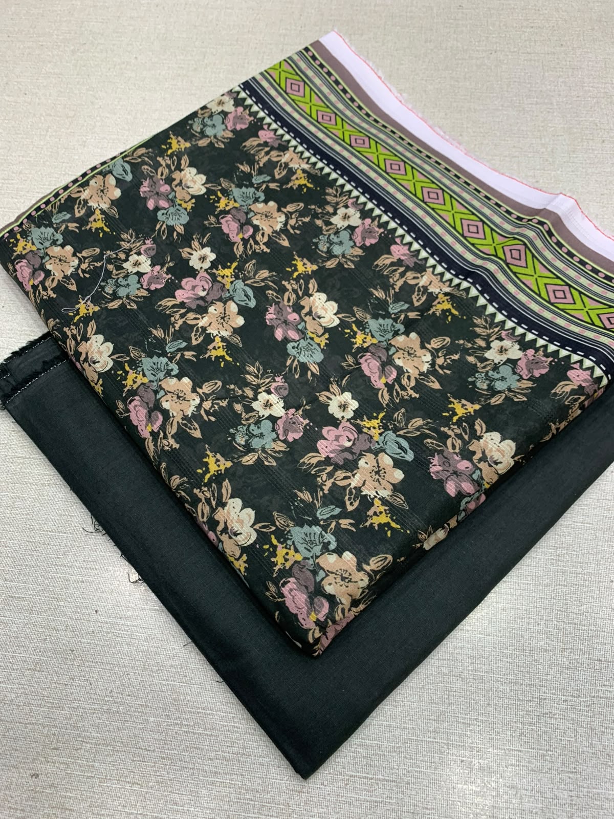 2Pc Bana Doria Lawn Suit
