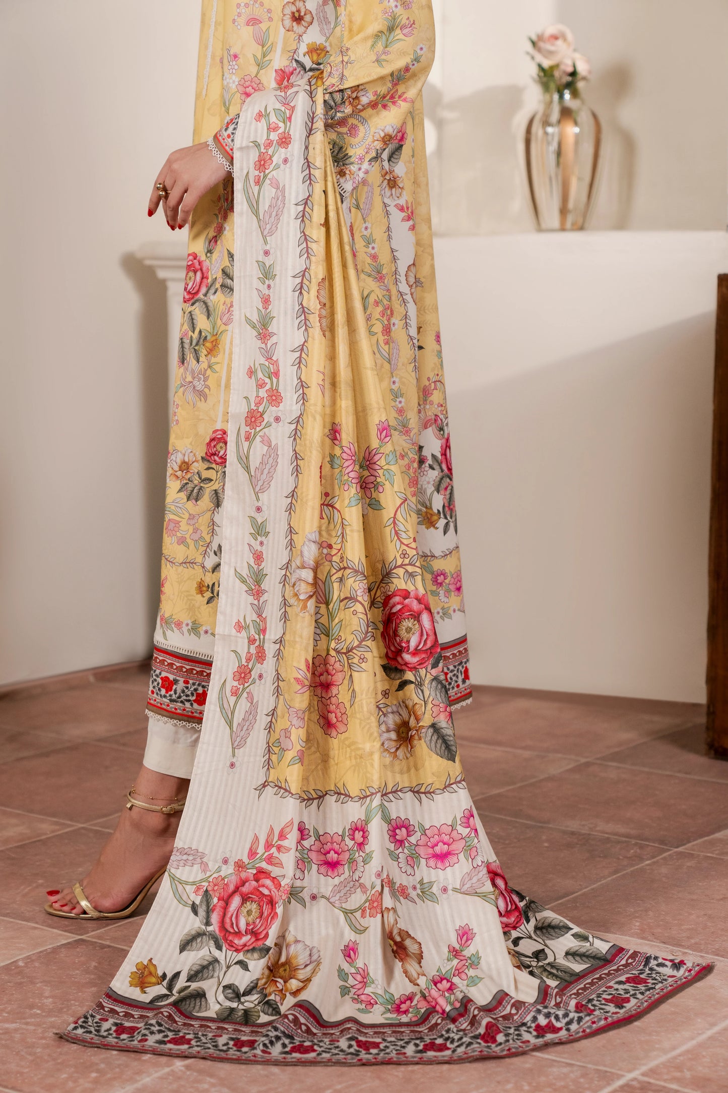 3Pc Firdous Cambric Printed Suit - D753