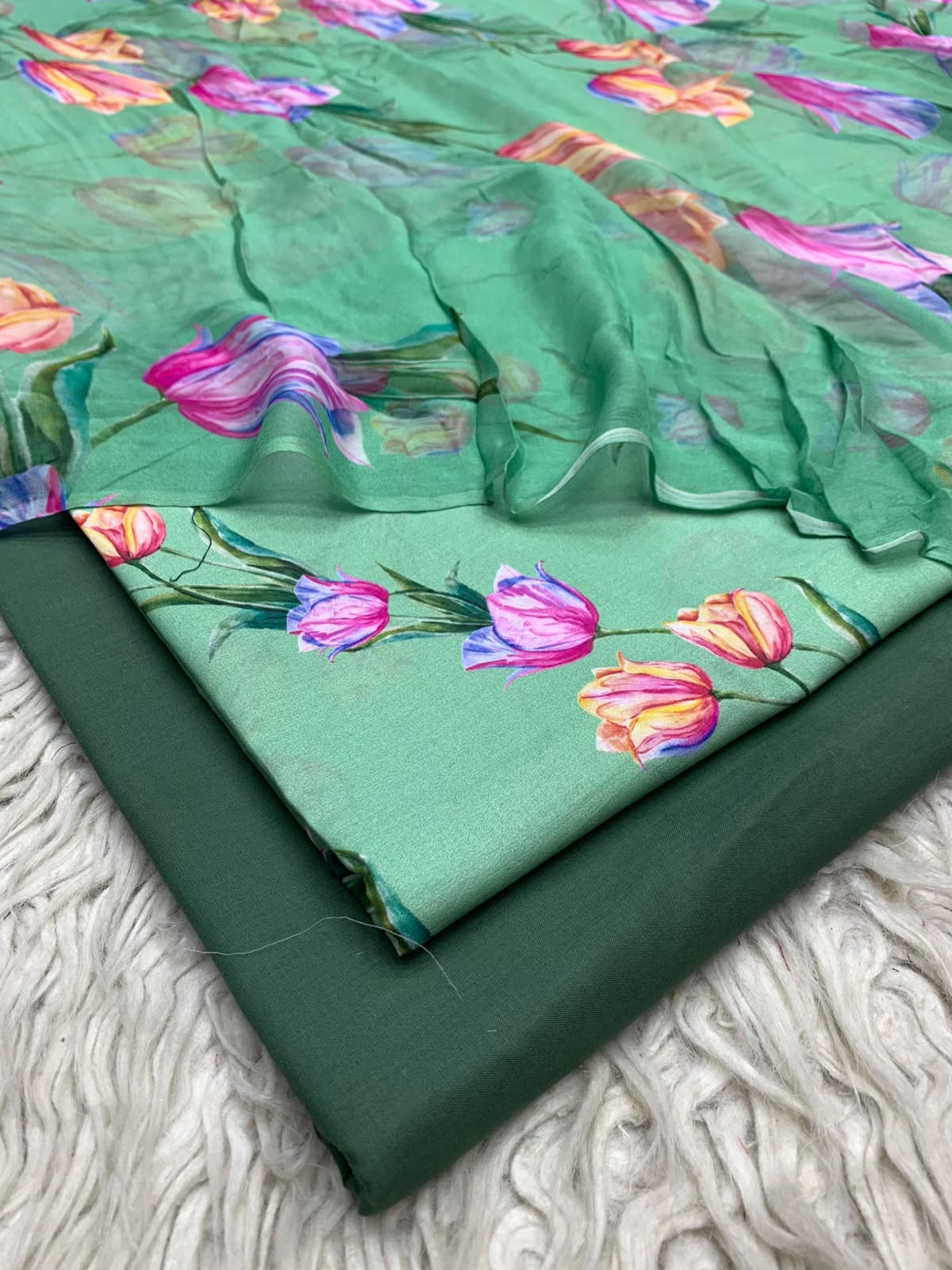 90x88 3Pc Premium Lawn Suit Vol-0020
